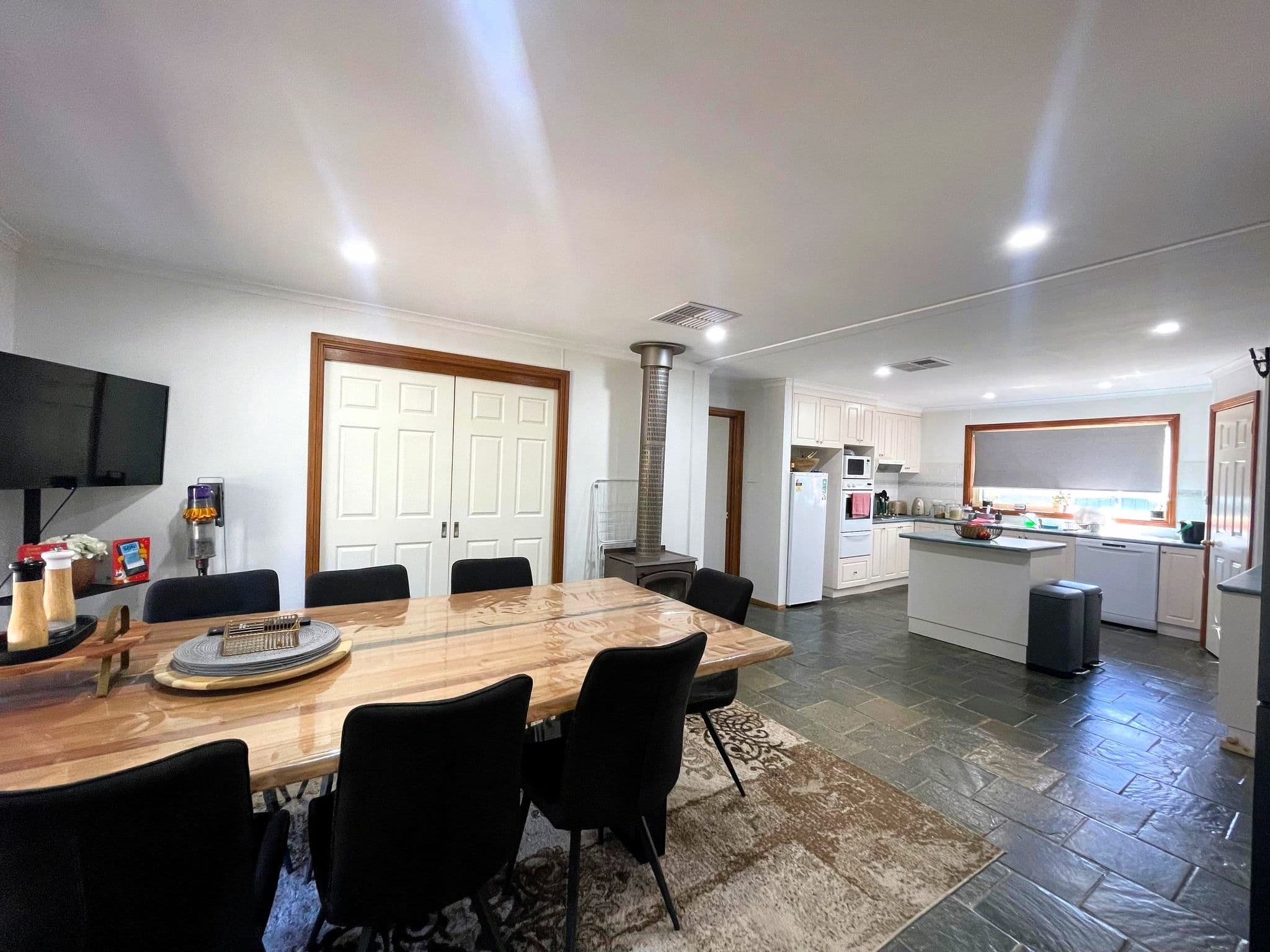 38 Campbell Street, Darlington Point NSW 2706, Darlington Point - Image 1