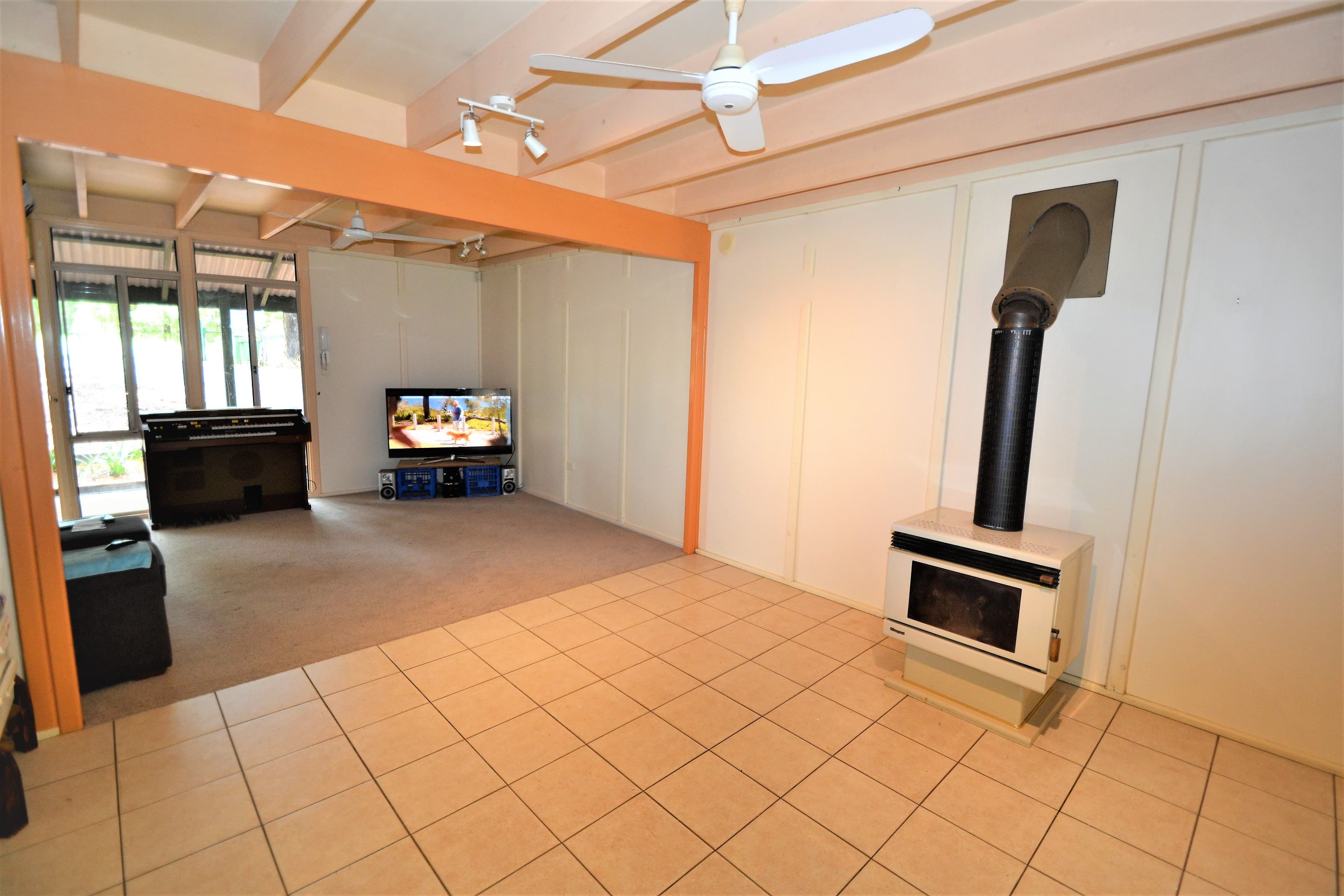 15 Storrs Road, Peachester QLD 4519, Peachester - Thumbnail 6
