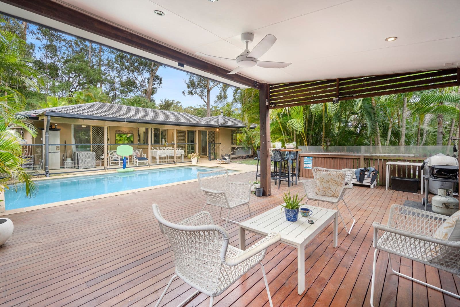 19 Bronhill Street, Currumbin Waters QLD 4223, Currumbin Waters - Thumbnail 2