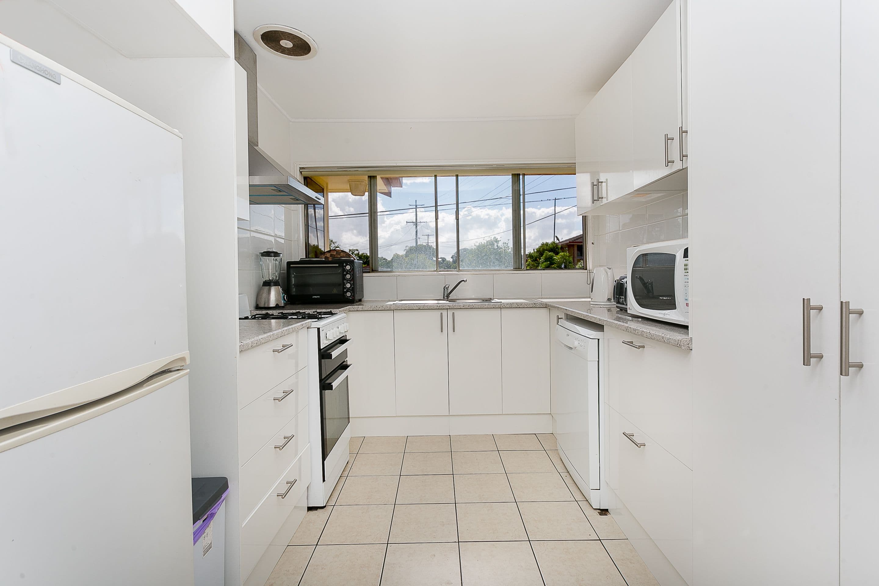 38 Attunga Street, Kingston QLD 4114, Kingston - Thumbnail 3