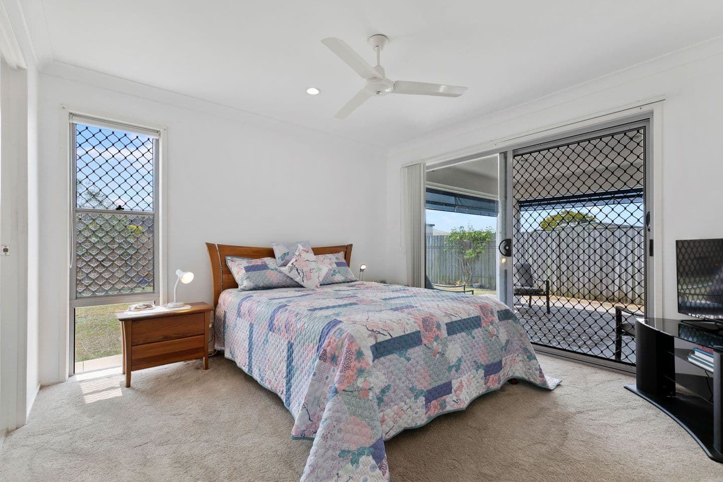 15 Earl Saint Vincent Circuit, Eli Waters QLD 4655, Eli Waters - Thumbnail 3