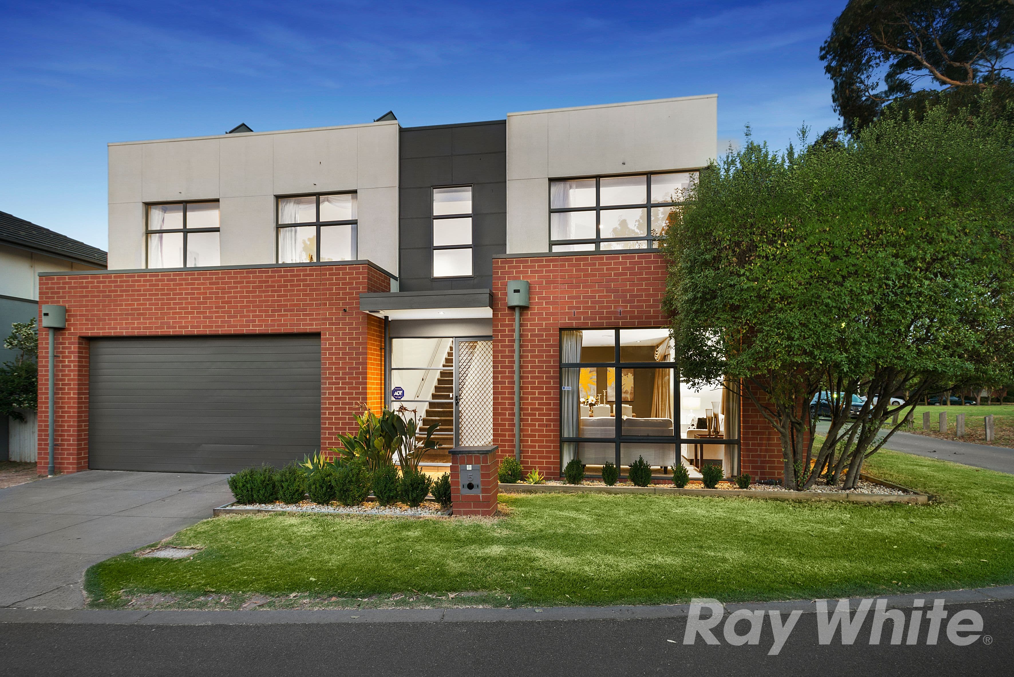 5 Tusmore Place, Mulgrave VIC 3170, Mulgrave - Image 1