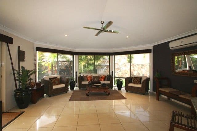 28 Ivy Crescent, WAKERLEY QLD 4154, Wakerley - Thumbnail 4