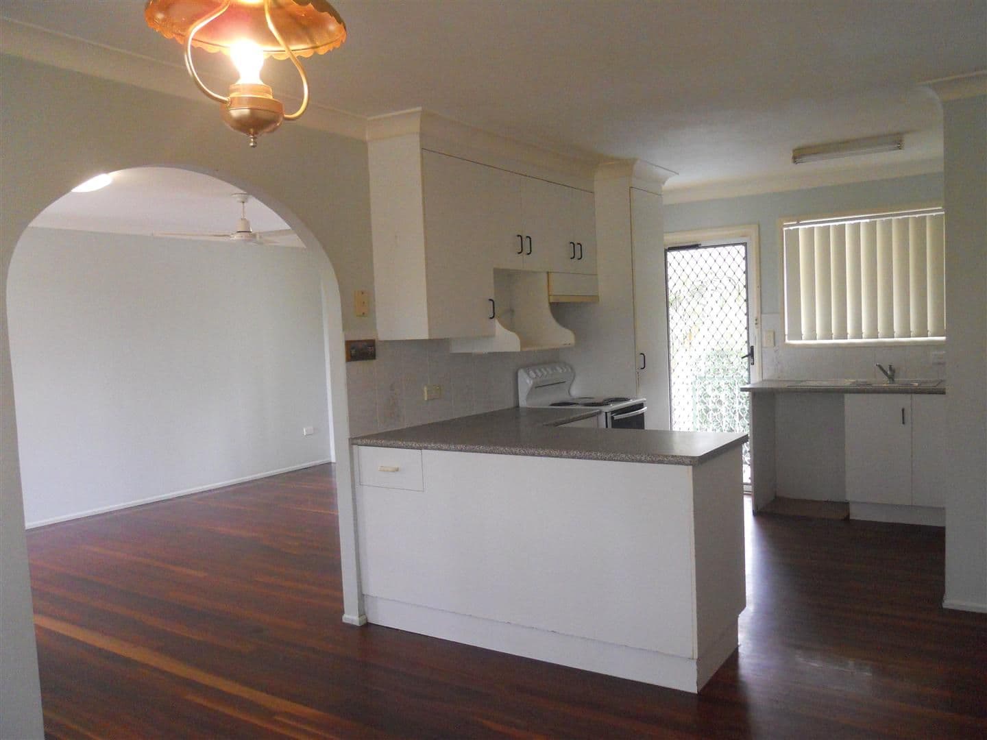 12 Cassar Street, Gracemere QLD 4702, Gracemere - Thumbnail 2