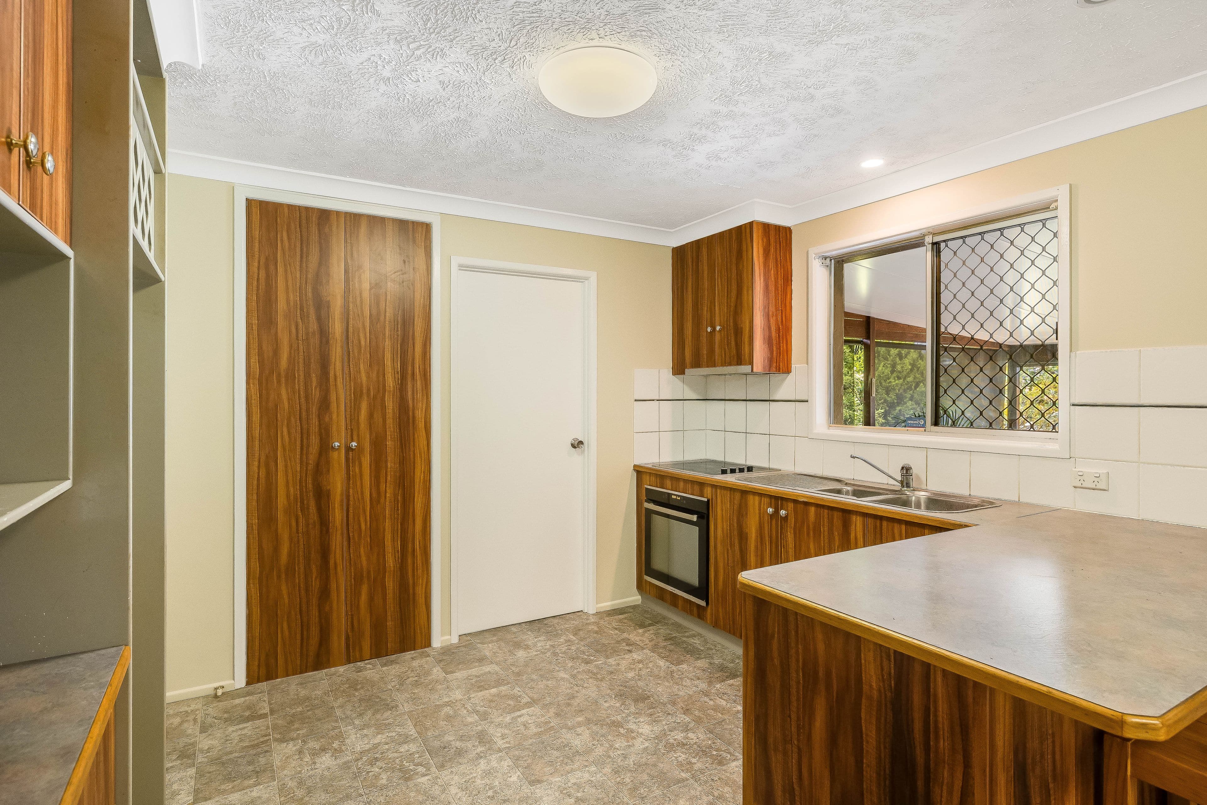 9 Baird Street, Kearneys Spring QLD 4350, Kearneys Spring - Thumbnail 3