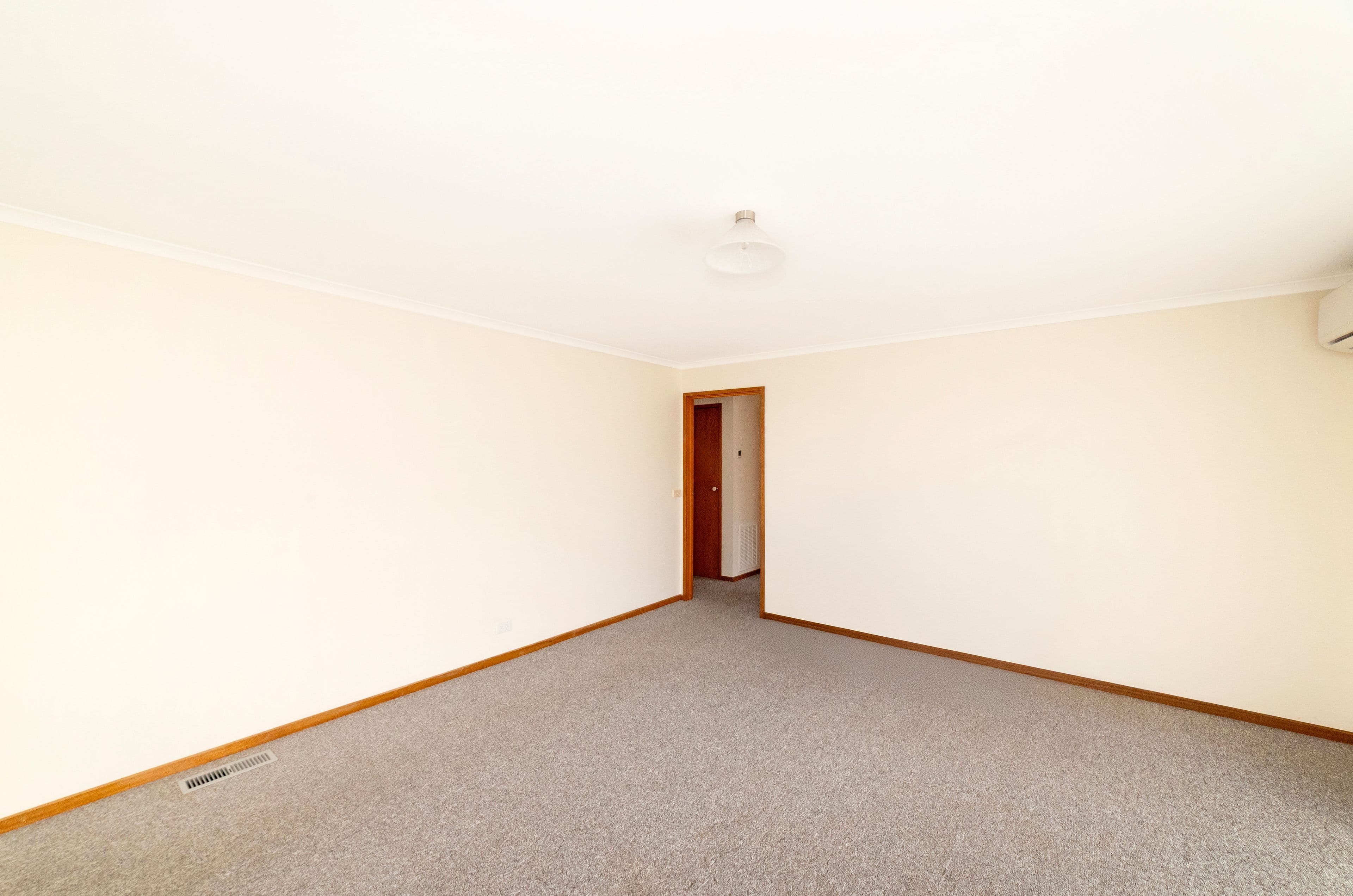 34 McKiernan Road, Warrnambool VIC 3280, Warrnambool - Thumbnail 4
