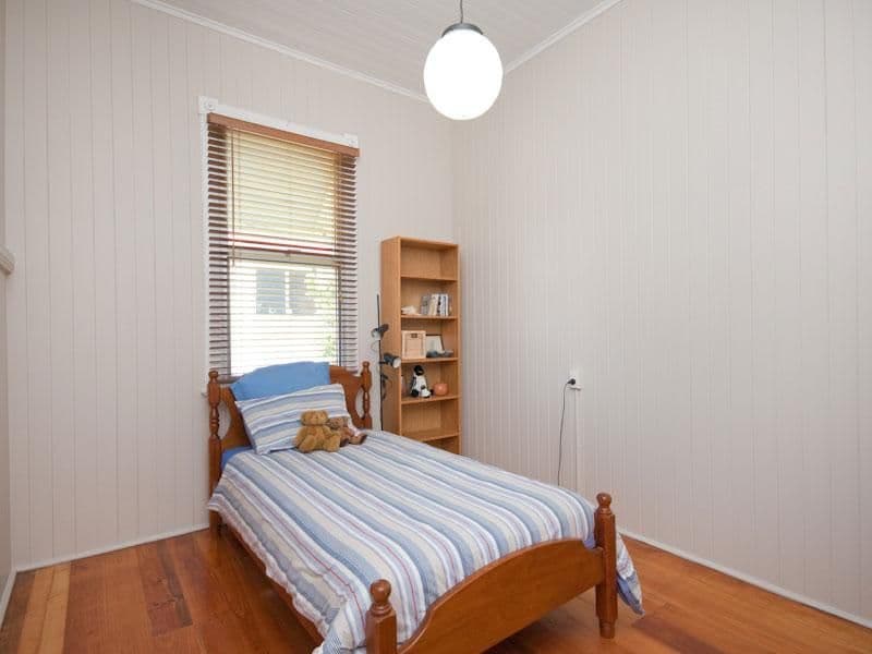 15 Preston Road, MANLY WEST QLD 4179, Manly - Thumbnail 8