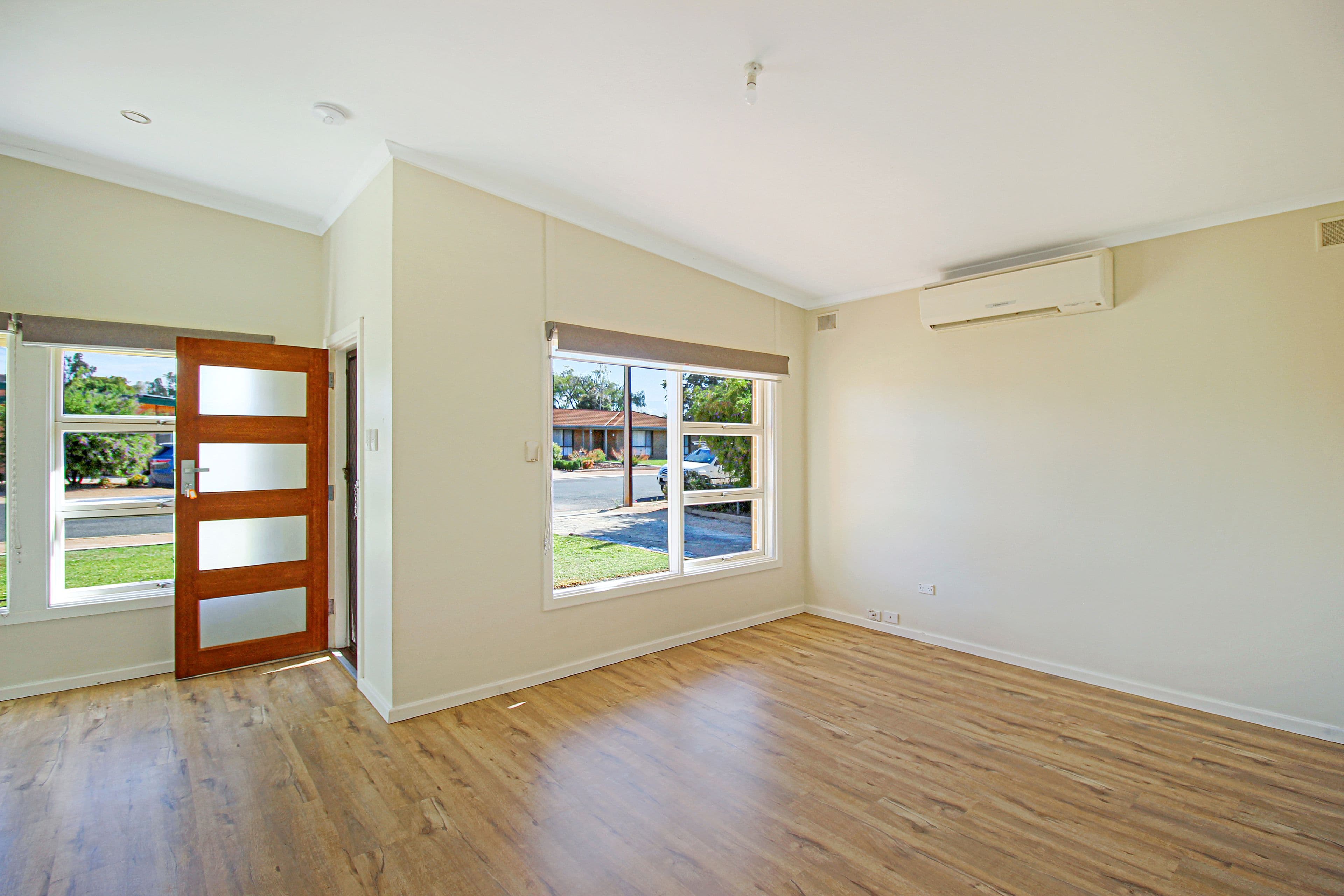 14 Miller Street, Waikerie SA 5330, Waikerie - Thumbnail 2