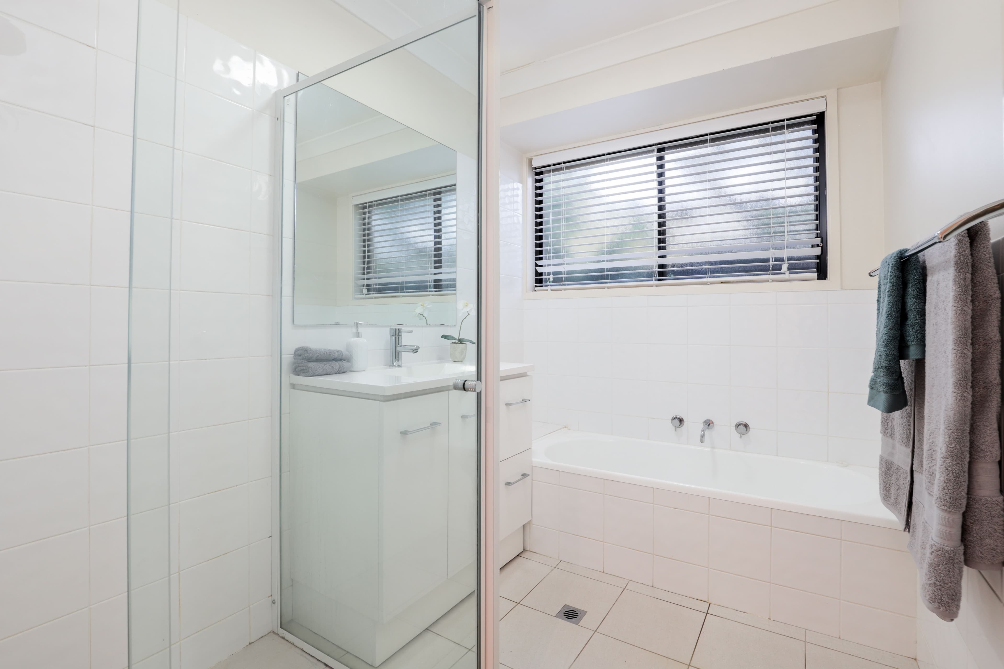 12 Comet Circuit, Beaumont Hills - Thumbnail 8