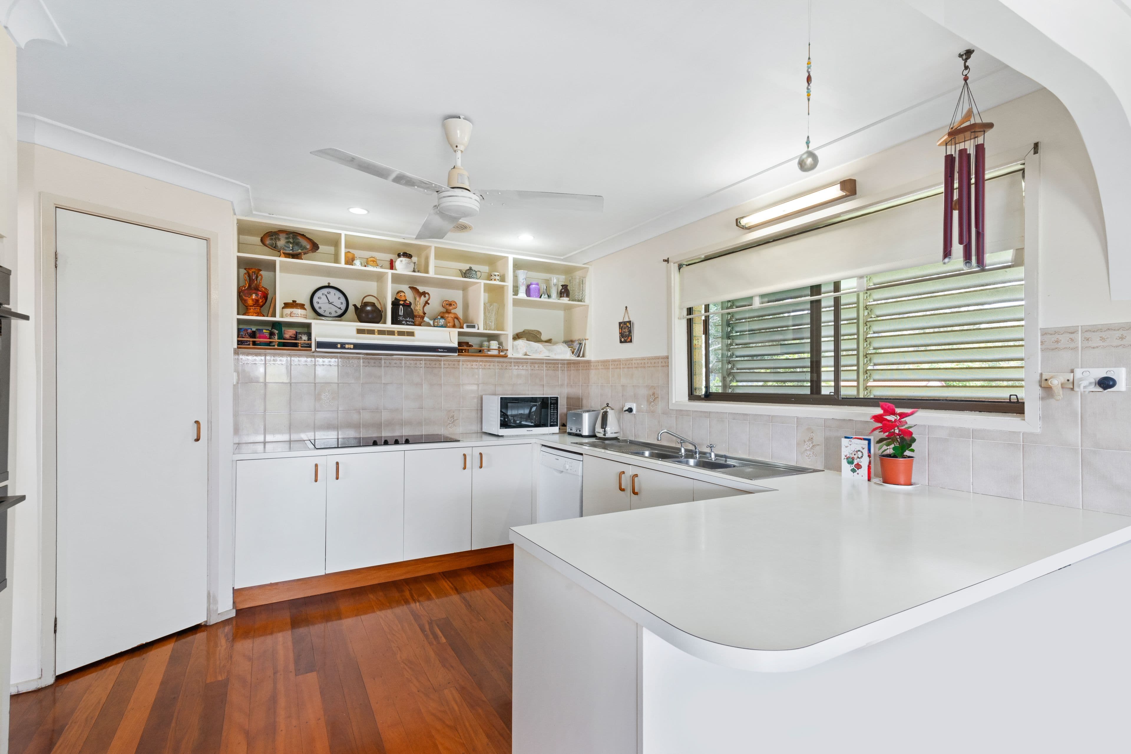 42 Mainsail Street, Currumbin Waters QLD 4223, Currumbin Waters - Thumbnail 7