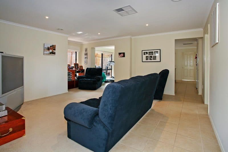 11 Dione Mews, WANDANA HEIGHTS VIC 3216, Wandana Heights - Thumbnail 3
