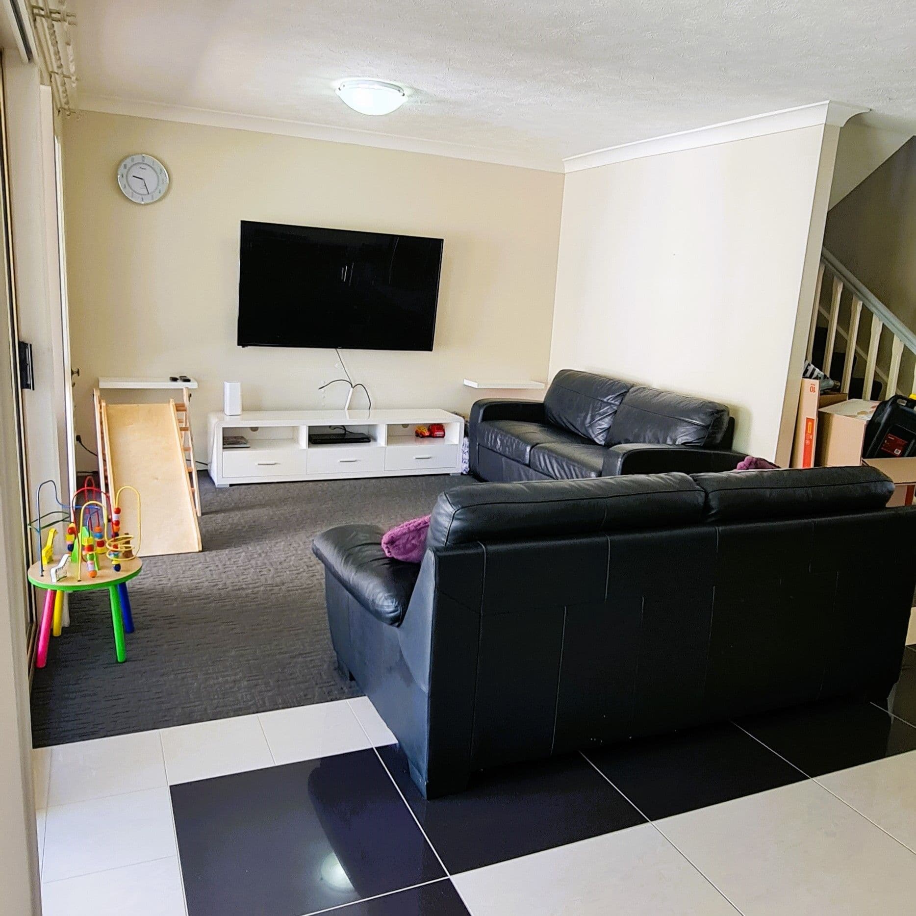 469 Pine Ridge Road, Runaway Bay QLD 4216, Runaway Bay - Thumbnail 2