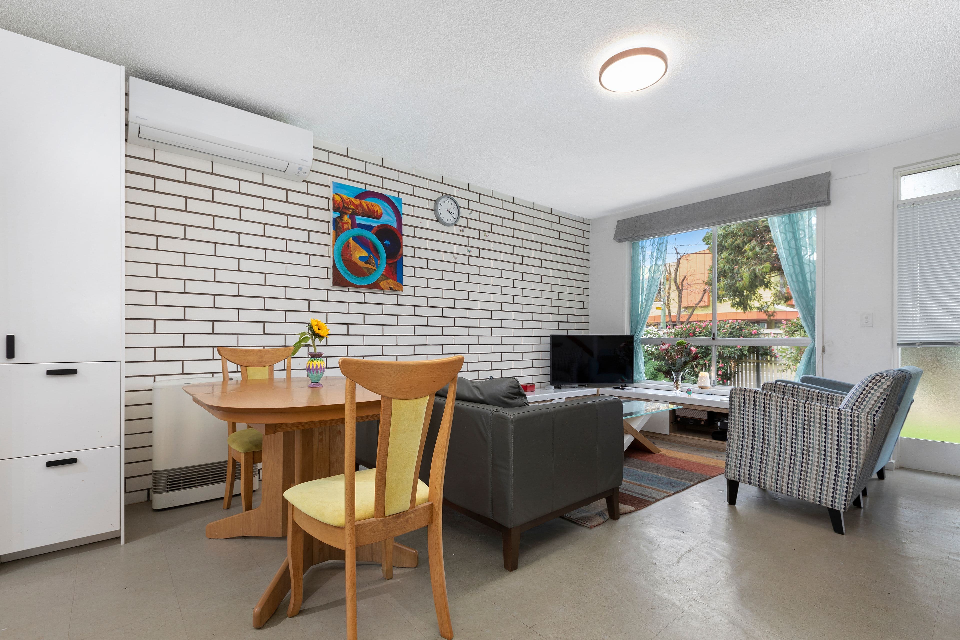 227 Charman Road, Cheltenham VIC 3192, Cheltenham - Thumbnail 4