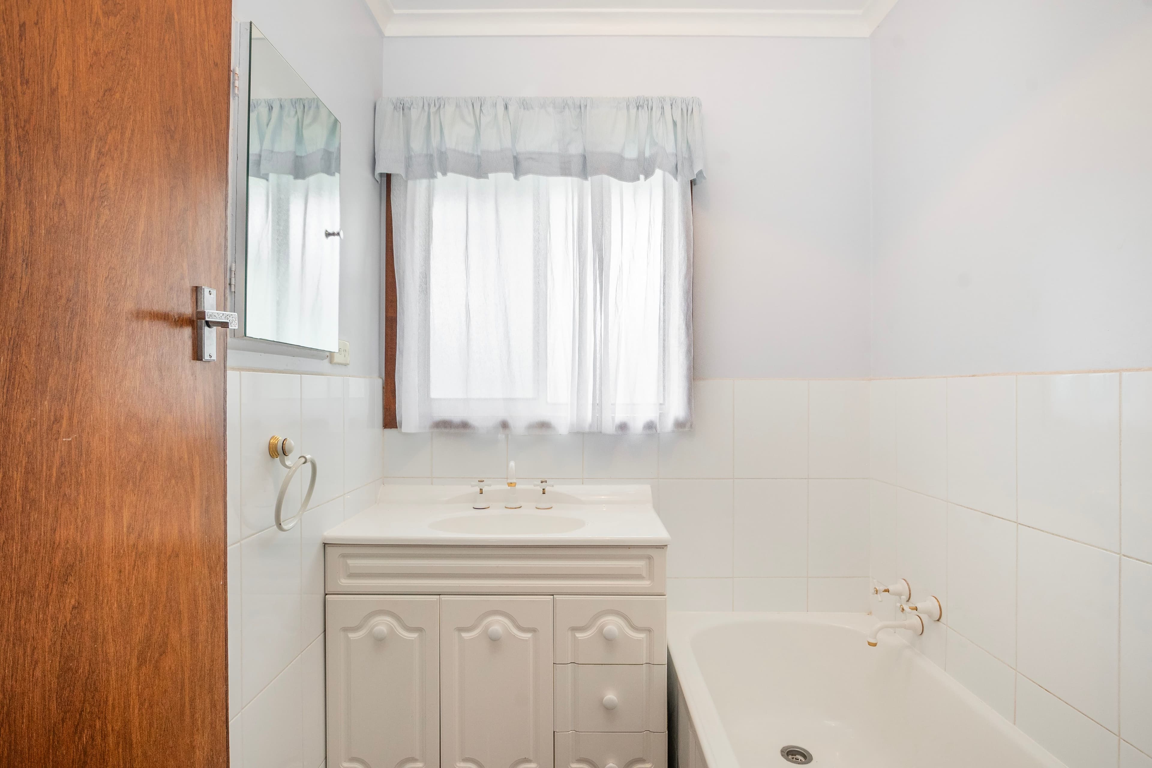18 Carolyn Crescent, Warrnambool VIC 3280, Warrnambool - Thumbnail 7