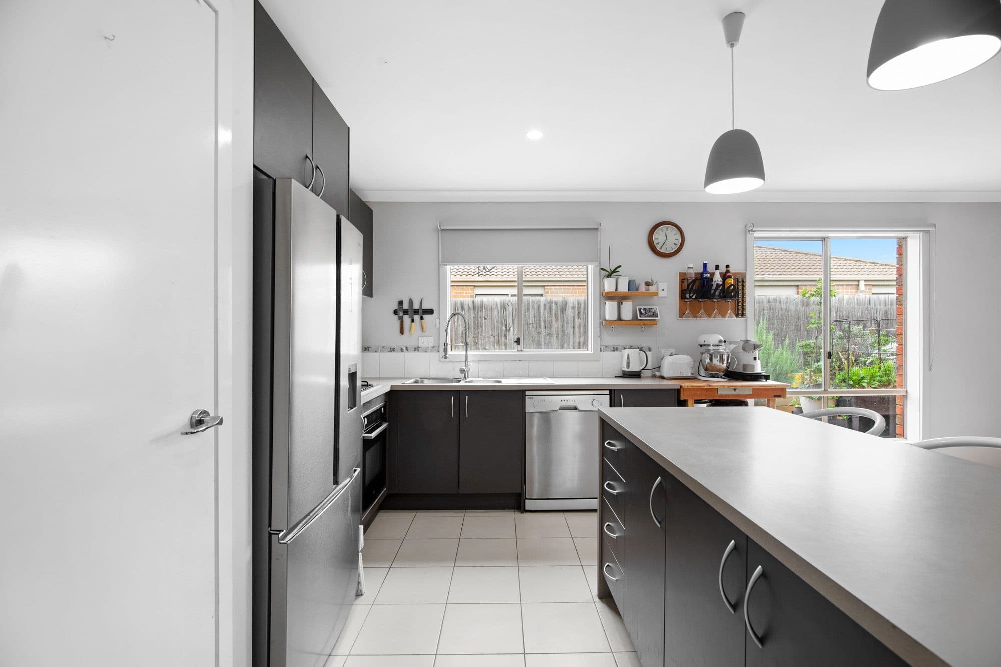 51 Lady Penrhyn Drive, Wyndham Vale VIC 3024, Wyndham Vale - Thumbnail 2