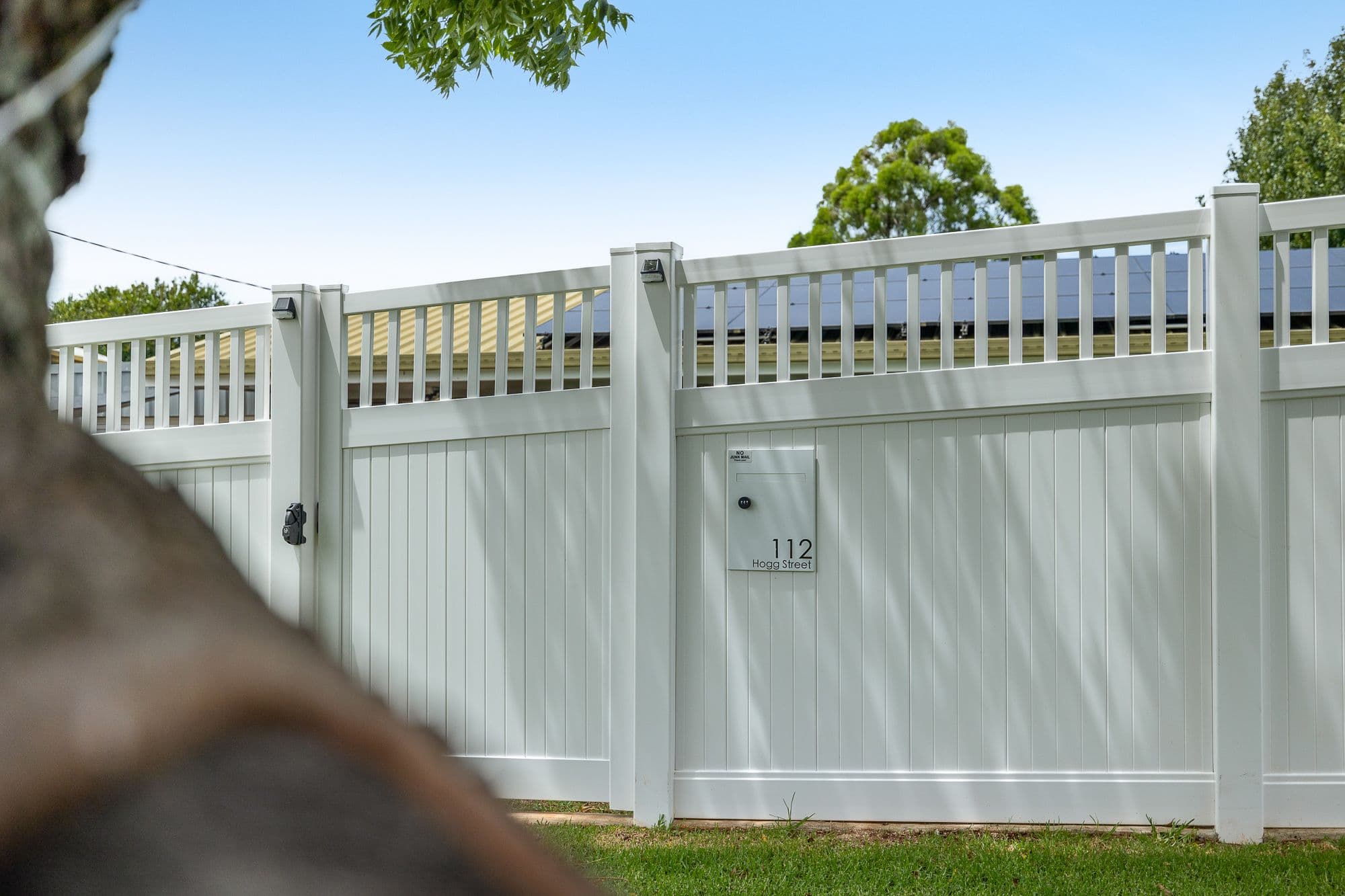 112 Hogg Street, Wilsonton Heights QLD 4350, Wilsonton Heights - Thumbnail 2