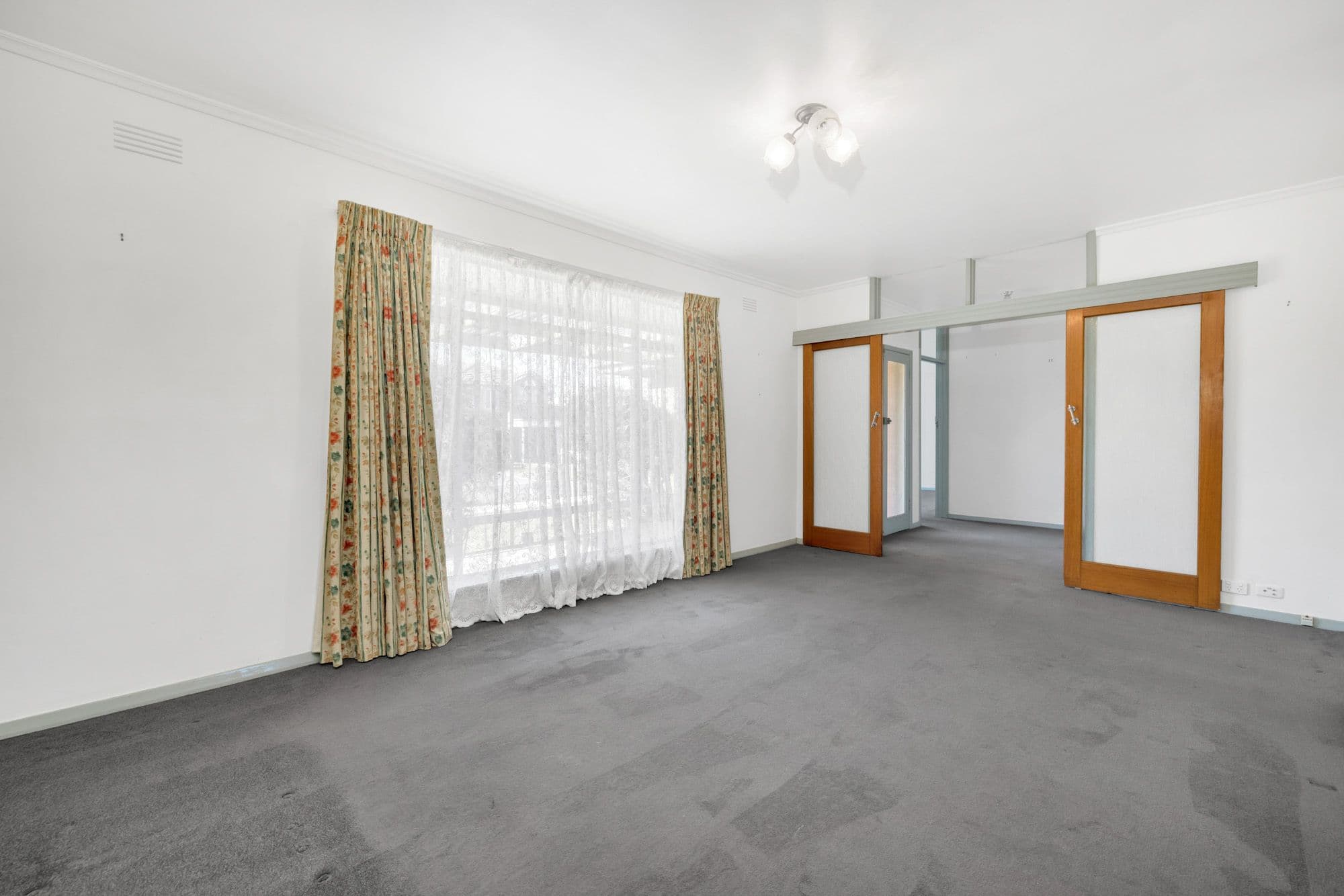 2 Eagle Street, Werribee VIC 3030, Werribee - Thumbnail 4