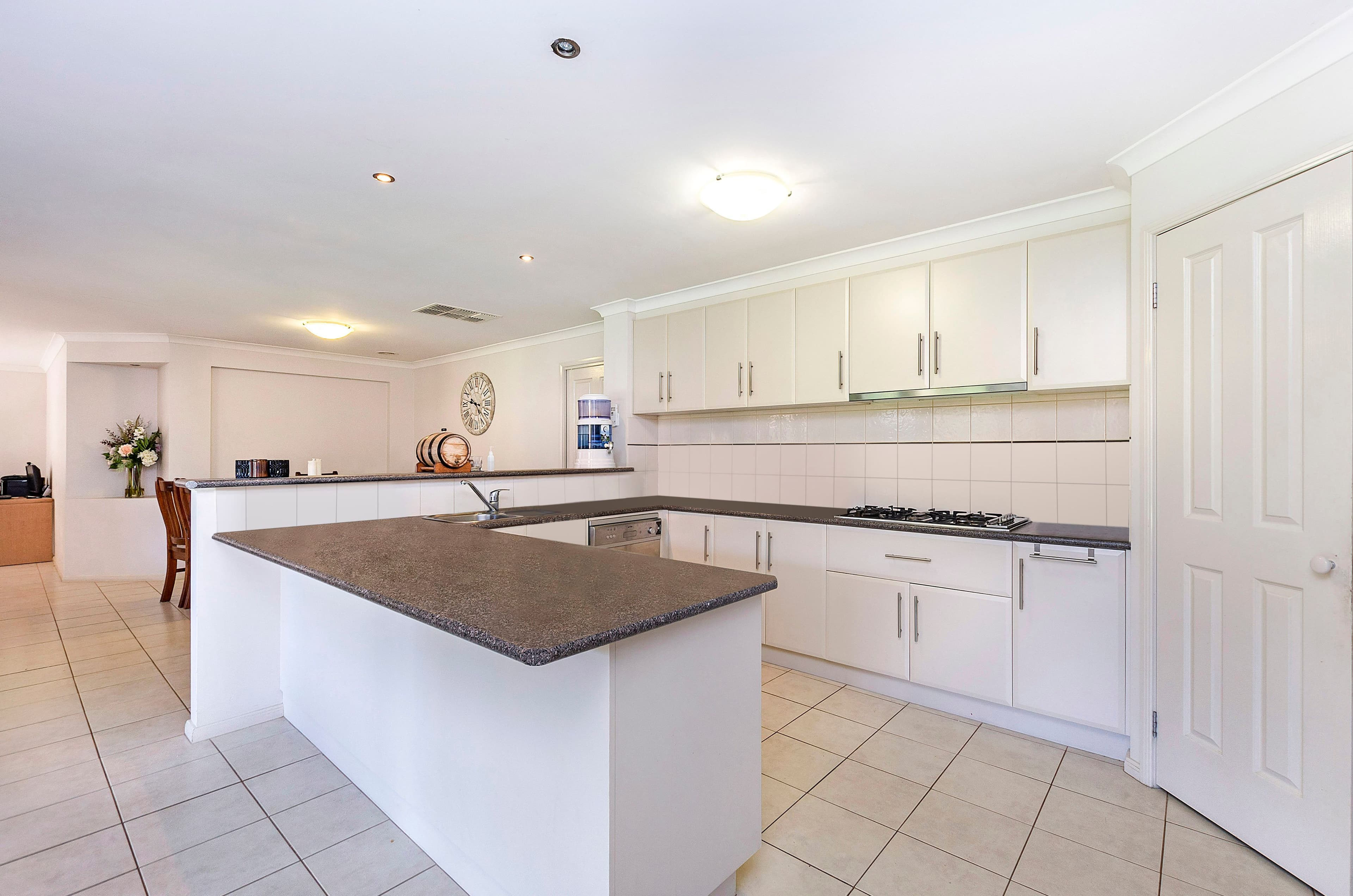 6 Golden Spring Court, Warrnambool VIC 3280, Warrnambool - Thumbnail 3