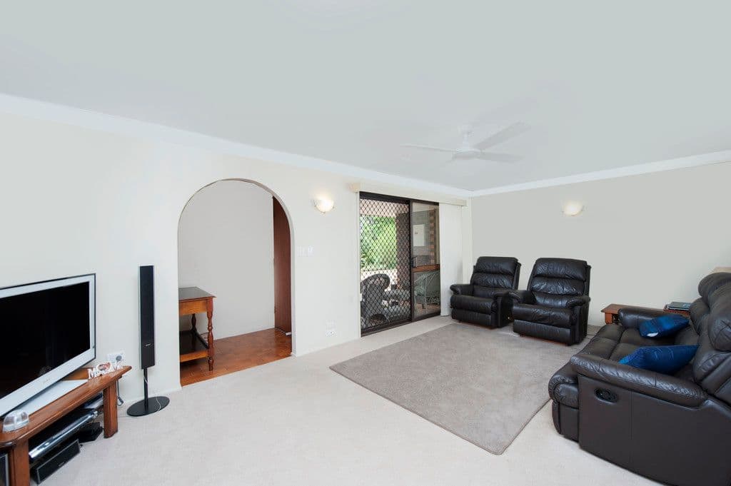 225 Springwood Road, SPRINGWOOD QLD 4127, Springwood - Thumbnail 3