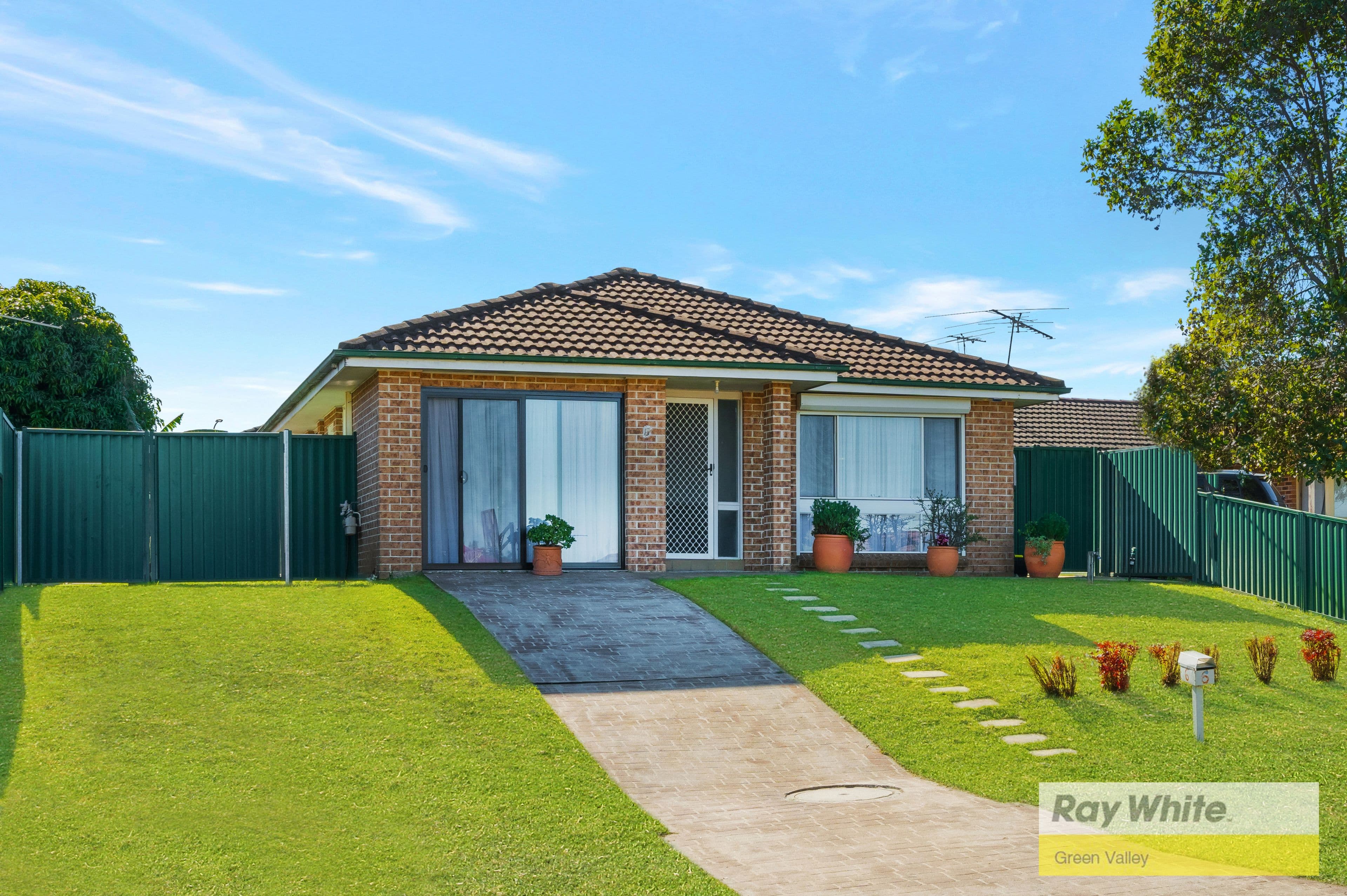 6 Hawk Close, Green Valley NSW 2168, Green Valley - Thumbnail 2