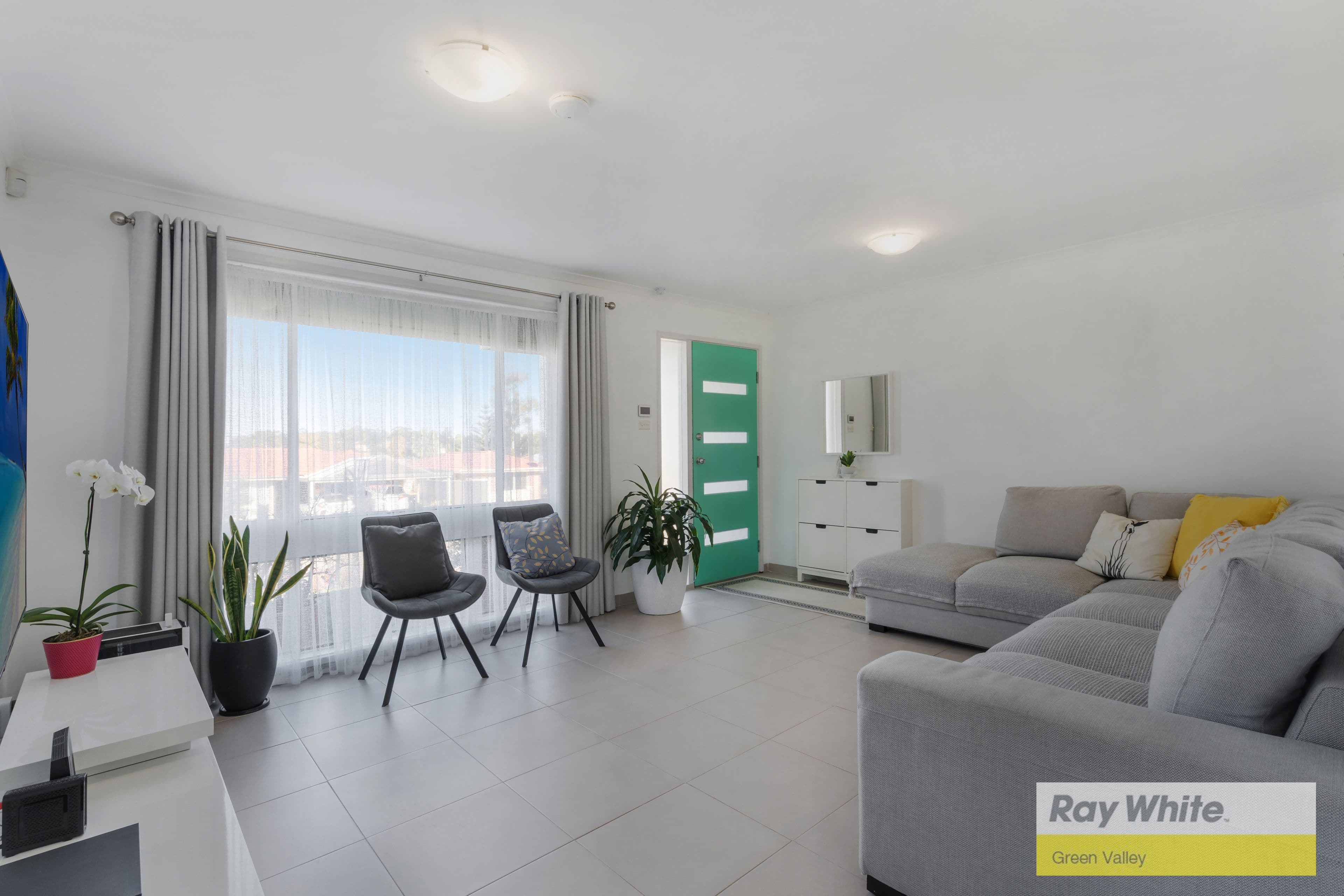 6 Hawk Close, Green Valley NSW 2168, Green Valley - Thumbnail 4