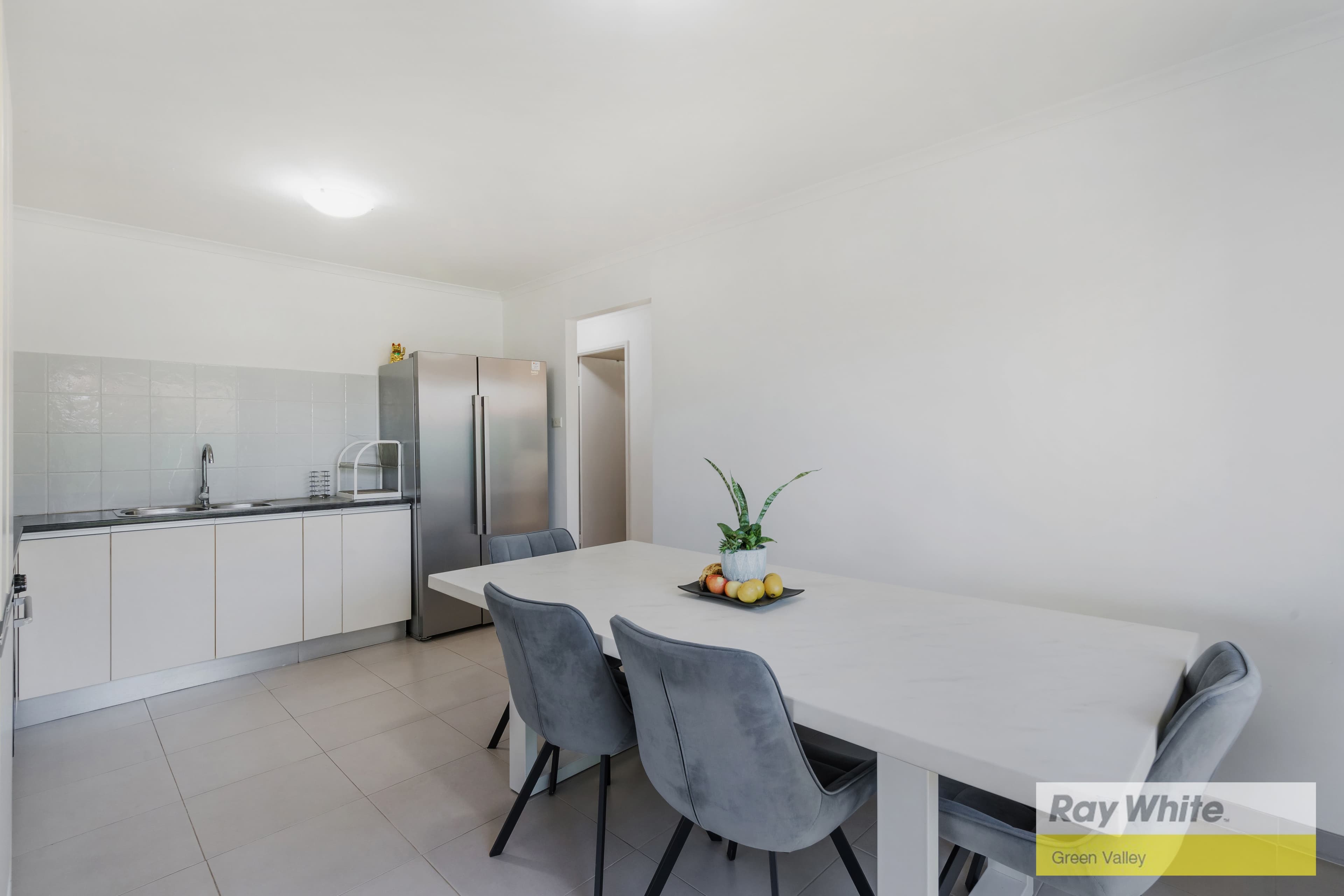 6 Hawk Close, Green Valley NSW 2168, Green Valley - Thumbnail 5