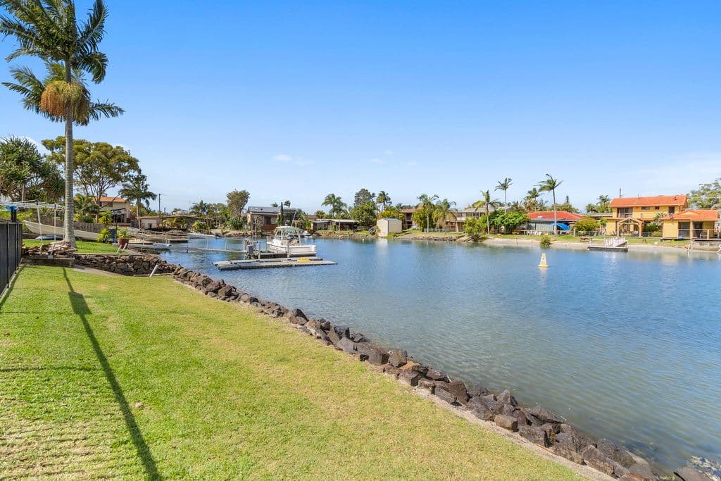 33 Gollan Drive, Tweed Heads West NSW 2485, Tweed Heads West - Image 1