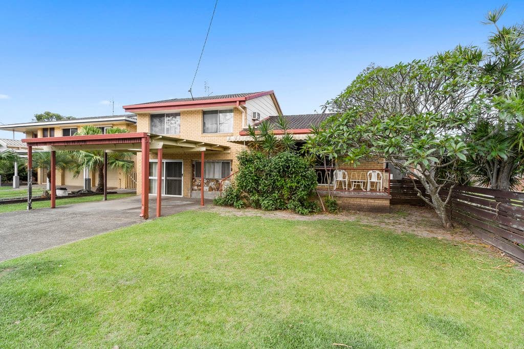 33 Gollan Drive, Tweed Heads West NSW 2485, Tweed Heads West - Thumbnail 3