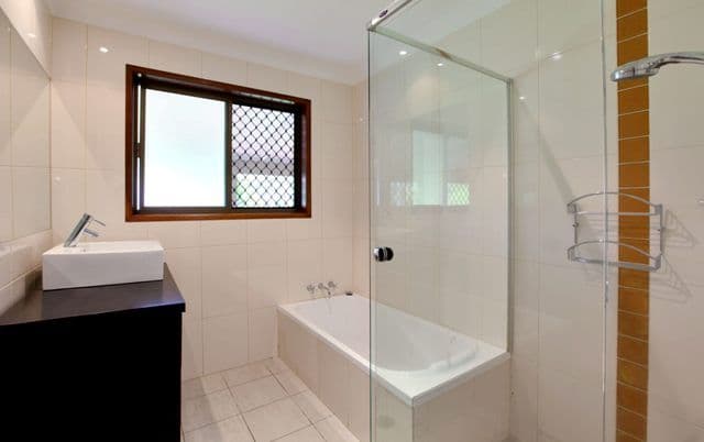 17 Estelle Court, CURRUMBIN VALLEY QLD 4223, Currumbin Valley - Thumbnail 6