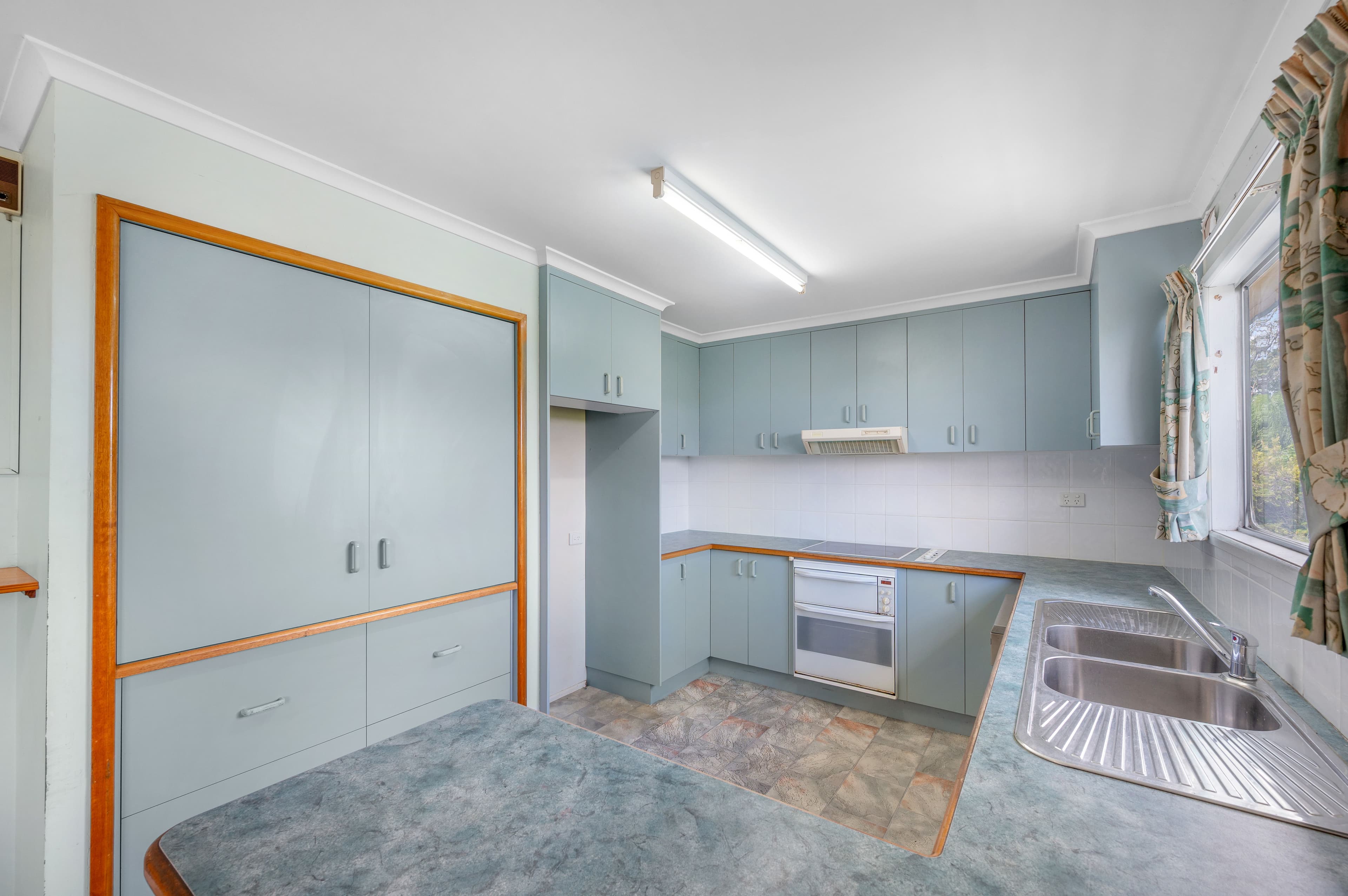21 Hunter Street, West Gladstone QLD 4680, West Gladstone - Thumbnail 3