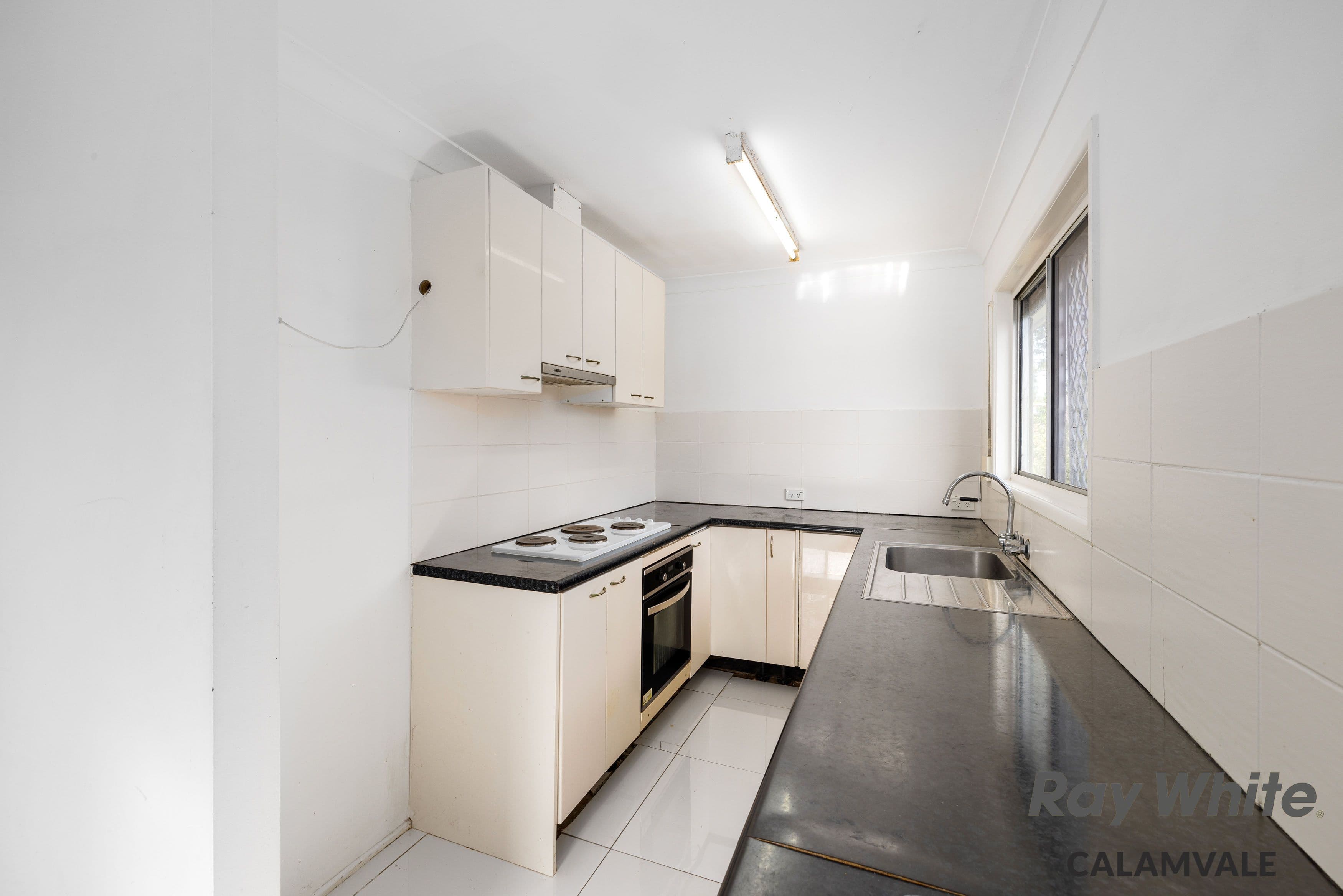 5 Dubhe Court, Kingston QLD 4114, Kingston - Thumbnail 5