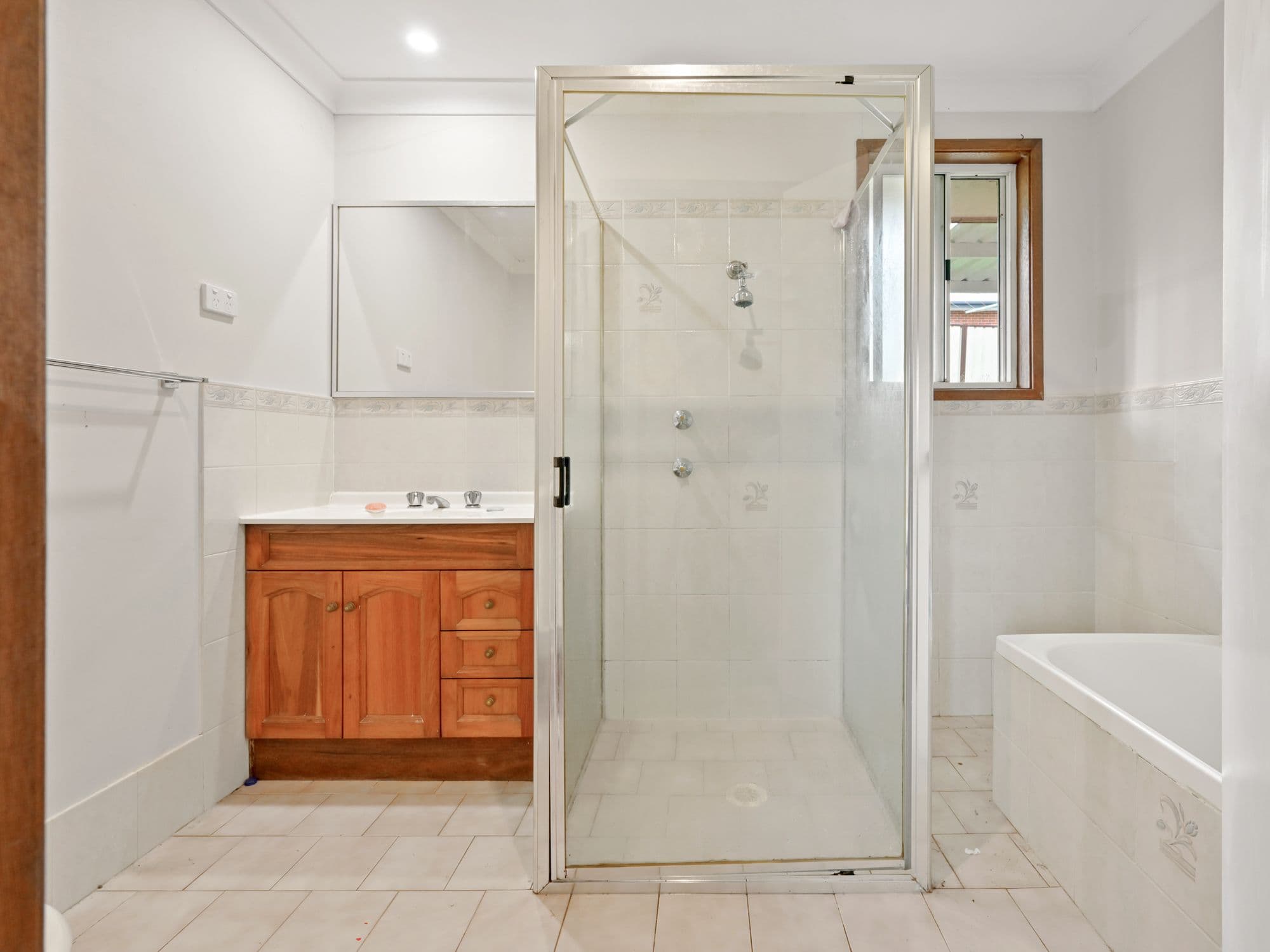 19 Copperfield Drive, Ambarvale NSW 2560, Ambarvale - Thumbnail 6