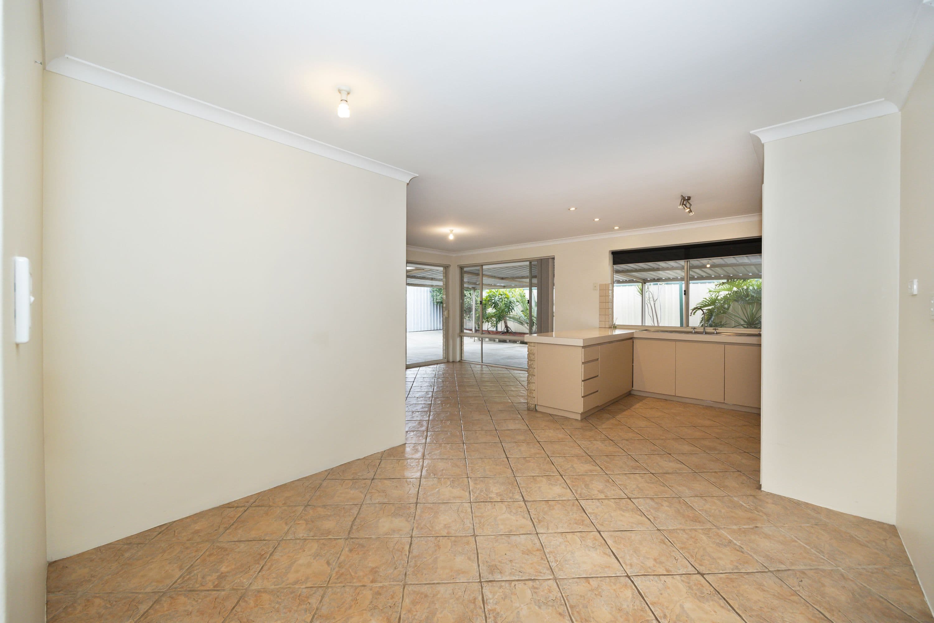 17 Yandal Crescent, Ballajura WA 6066, Ballajura - Thumbnail 8