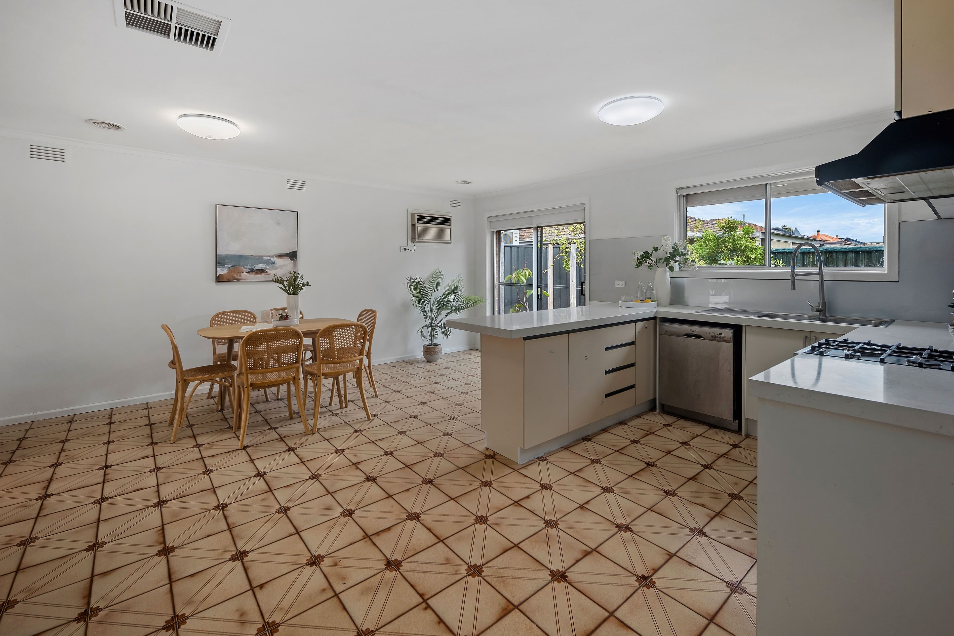 79 Darebin Drive, Thomastown VIC 3074, Thomastown - Thumbnail 4