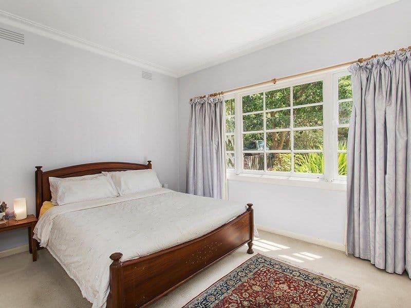 54 Bales Street, Mount Waverley VIC 3149, Mount Waverley - Thumbnail 4