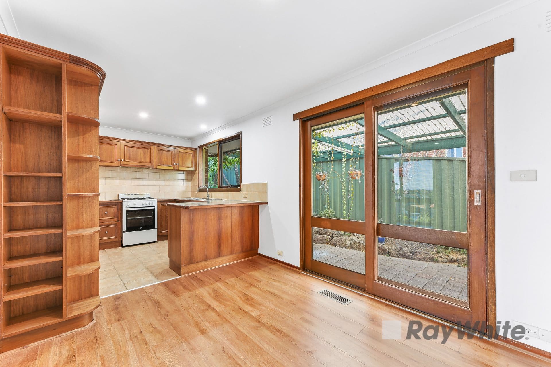 10 John Edgcumbe Way, Endeavour Hills VIC 3802, Endeavour Hills - Thumbnail 5