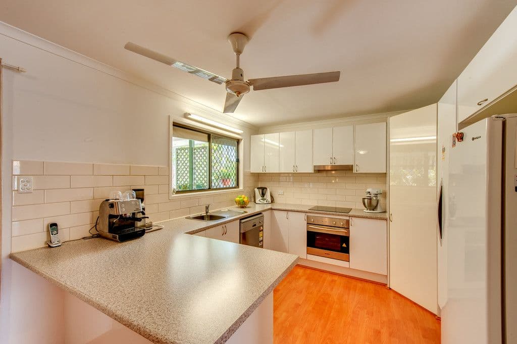 19 Parkland Avenue, Browns Plains QLD 4118, Browns Plains - Thumbnail 3