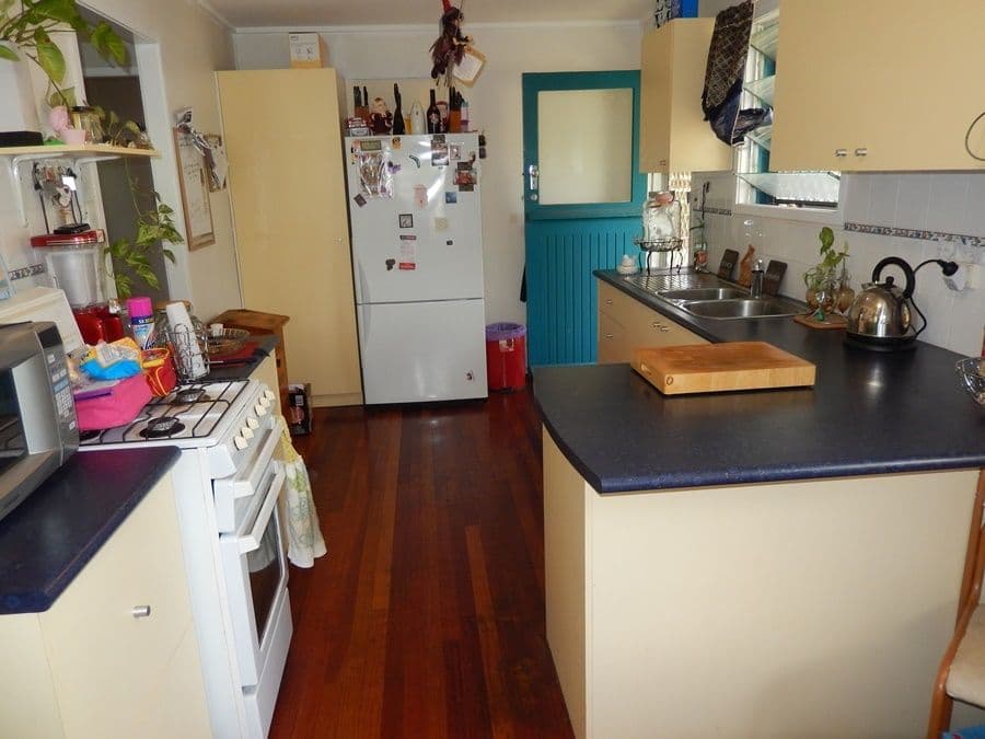 54 Kynance Street, Leichhardt QLD 4305, Leichhardt - Thumbnail 2