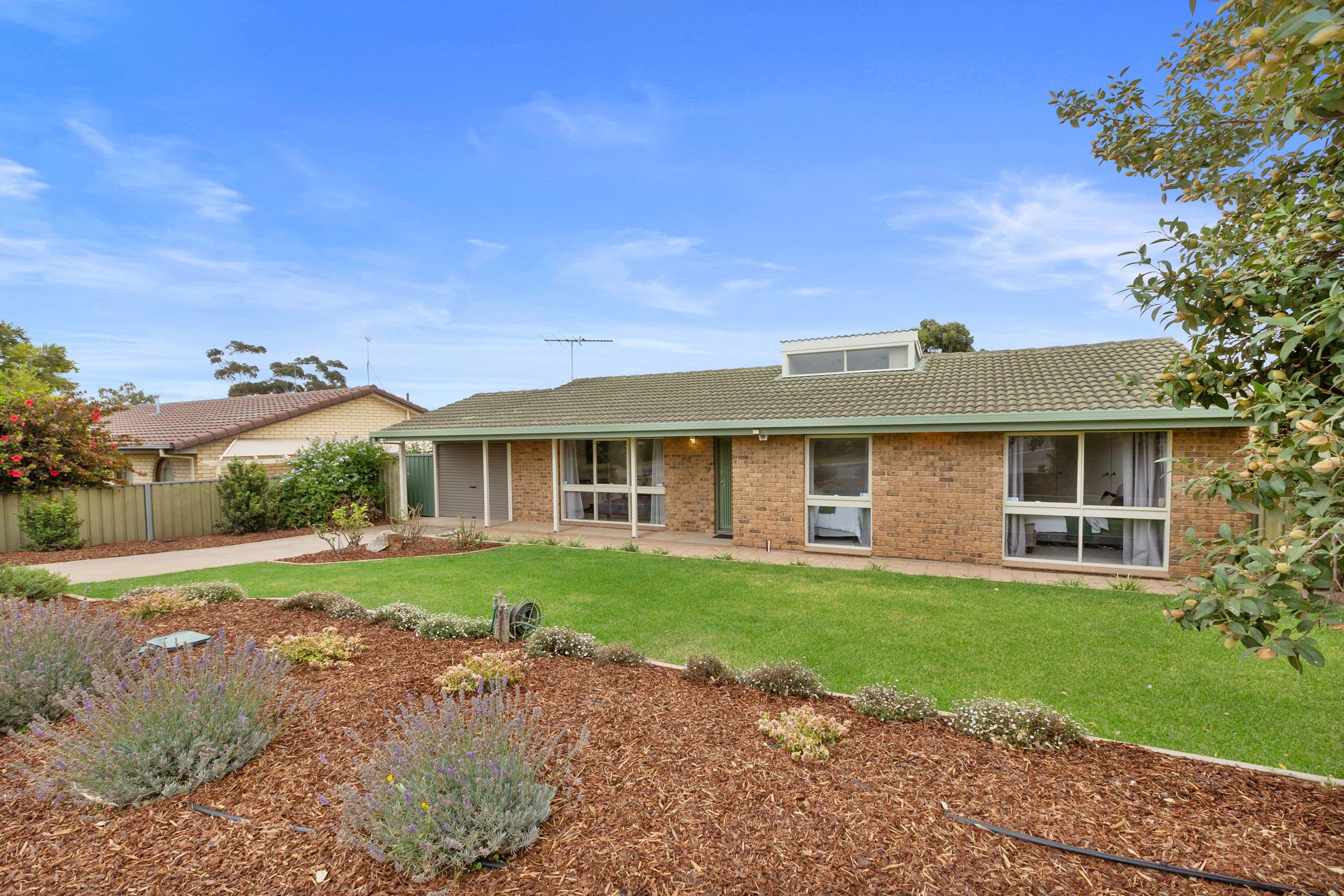 6 Warilda Crescent, Hallett Cove SA 5158, Hallett Cove - Thumbnail 2
