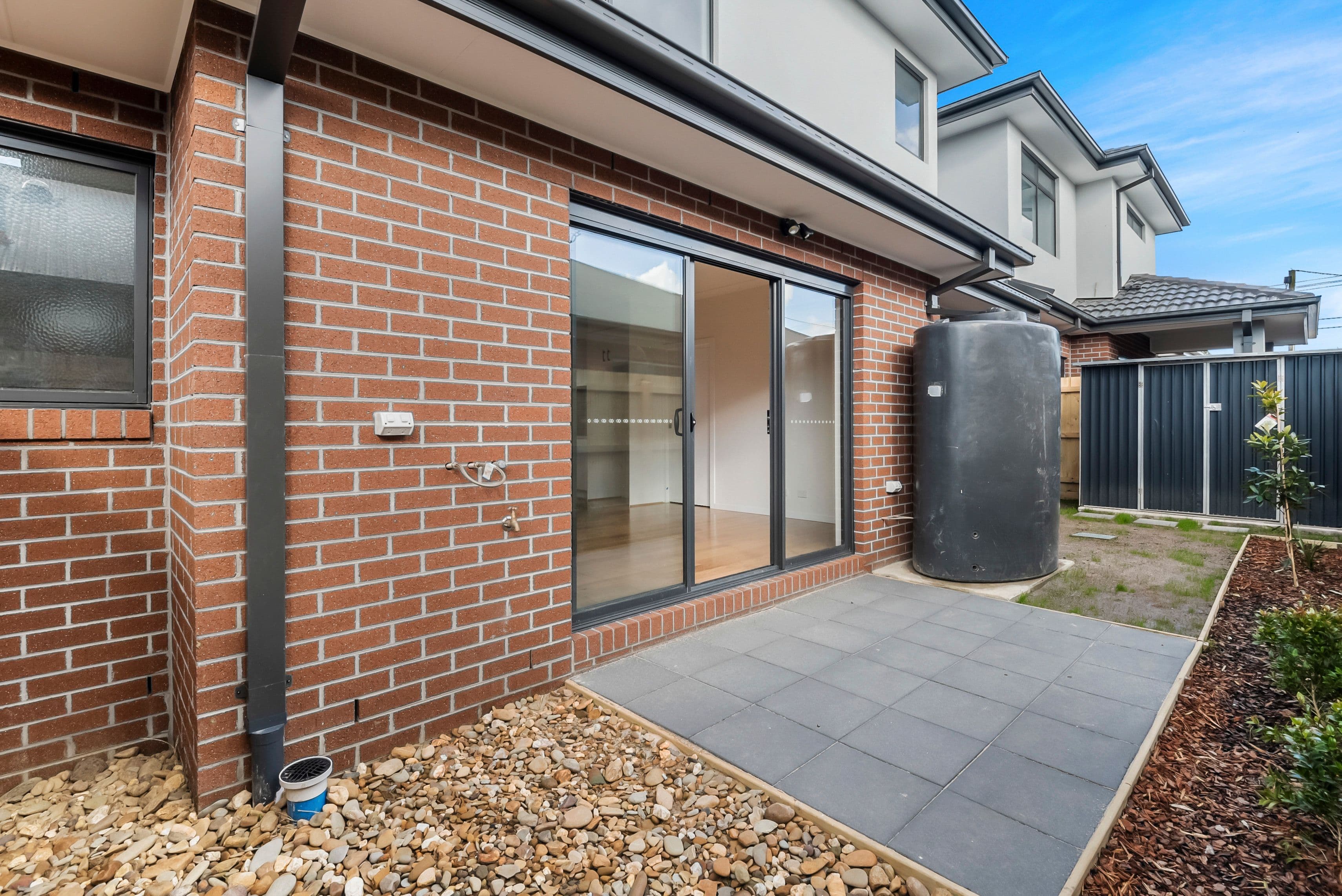 295 Greenwood Drive, Watsonia VIC 3087, Watsonia - Thumbnail 2