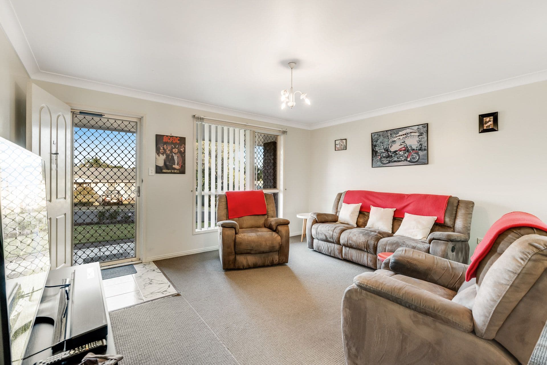 3 Moore Crescent, Wilsonton QLD 4350, Wilsonton - Thumbnail 2