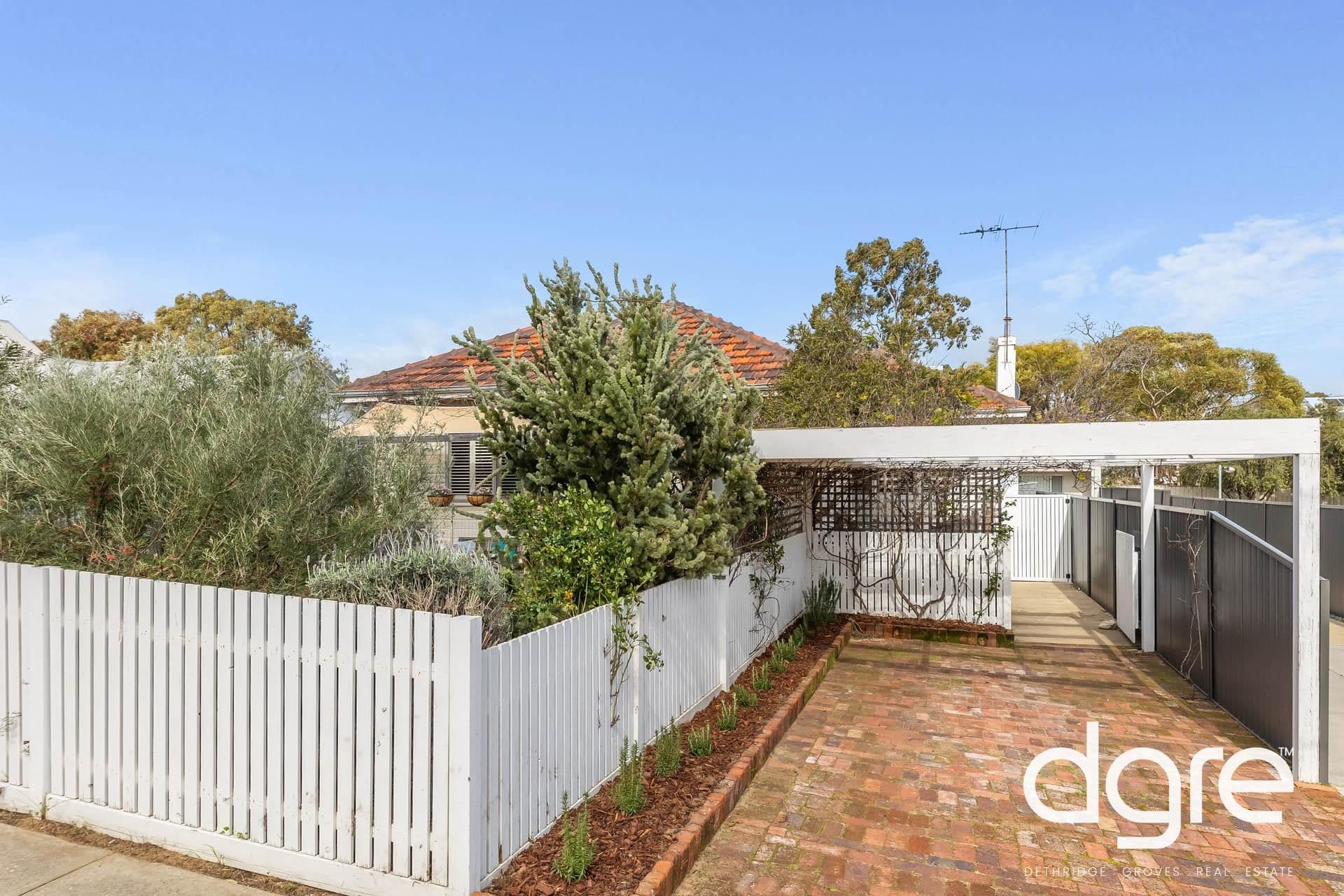 103 Samson Street, White Gum Valley WA 6162, White Gum Valley - Thumbnail 4