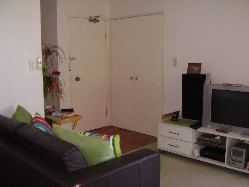 140 Marine Parade, SOUTHPORT QLD 4215, Southport - Thumbnail 3