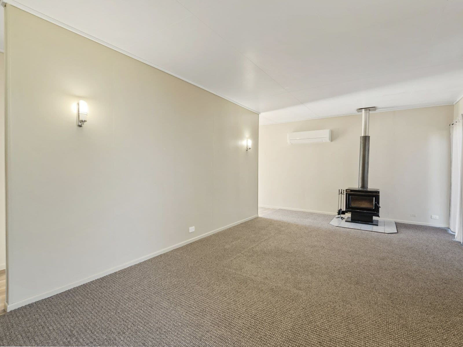11D Clarke Street, Warwick - Thumbnail 5