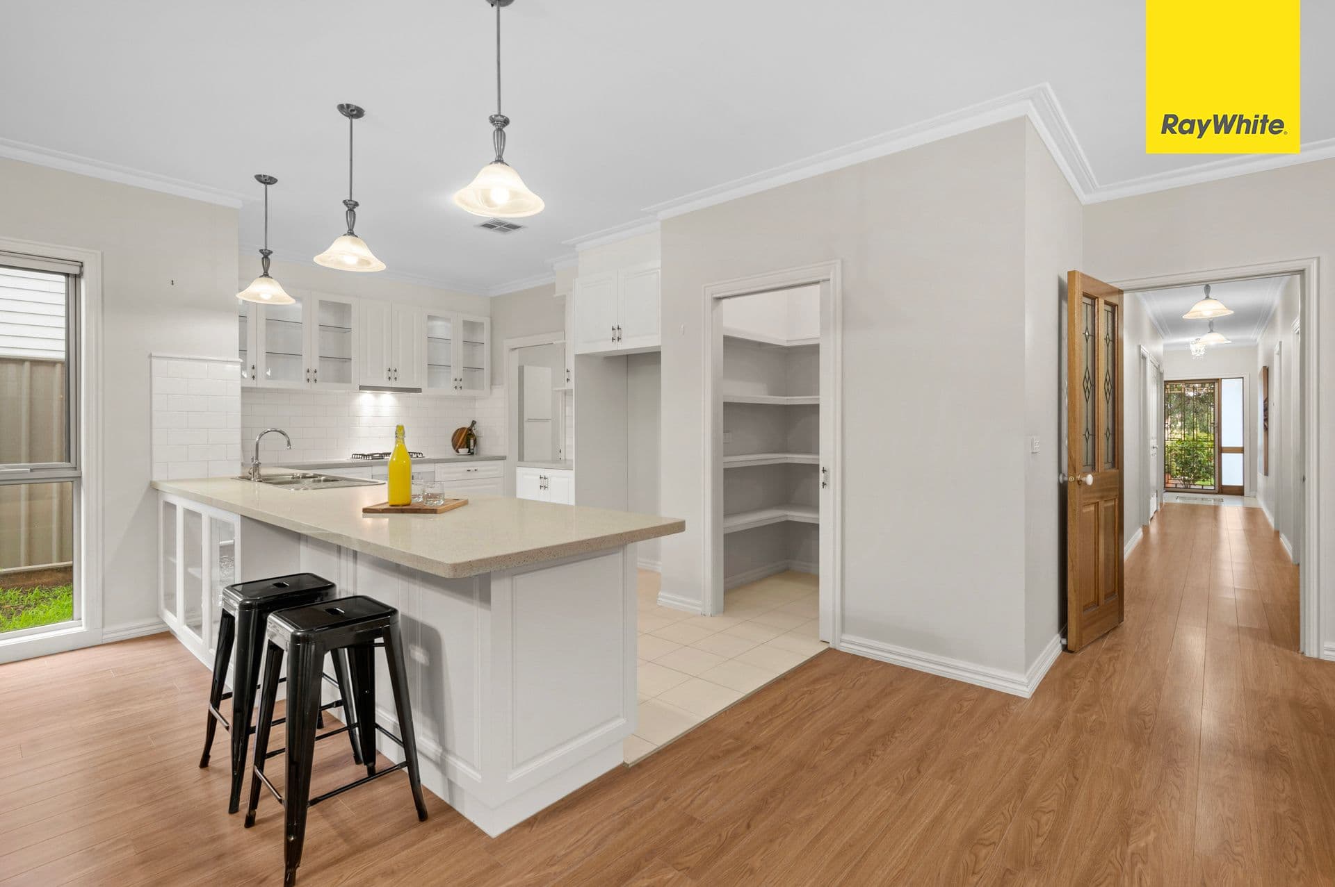 29 Otago Loop, Caroline Springs VIC 3023, Caroline Springs - Thumbnail 4