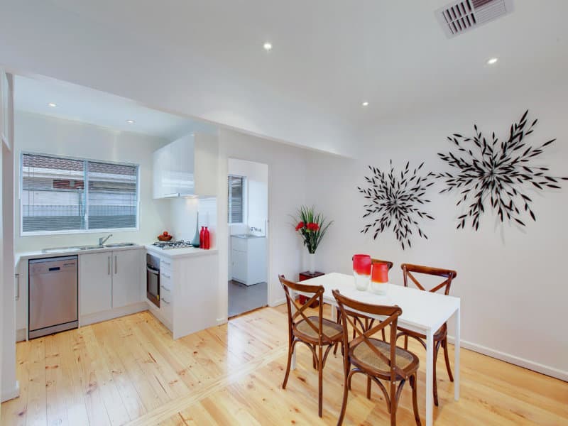 4/19 Caroona Avenue, Hove - Thumbnail 4