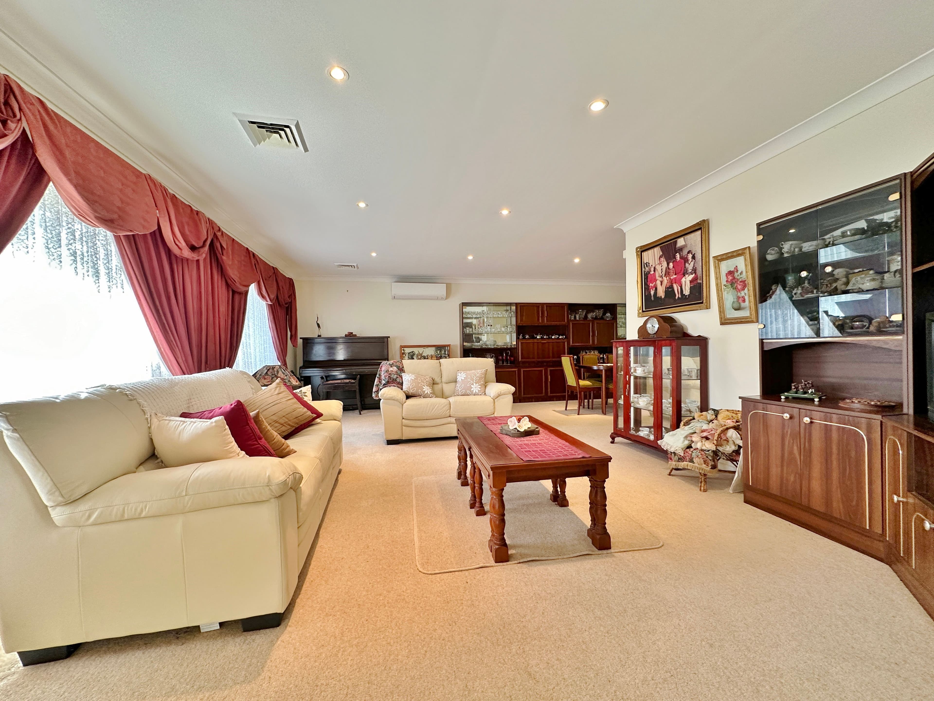 9 Normoyle Crescent, Young NSW 2594, Young - Thumbnail 3