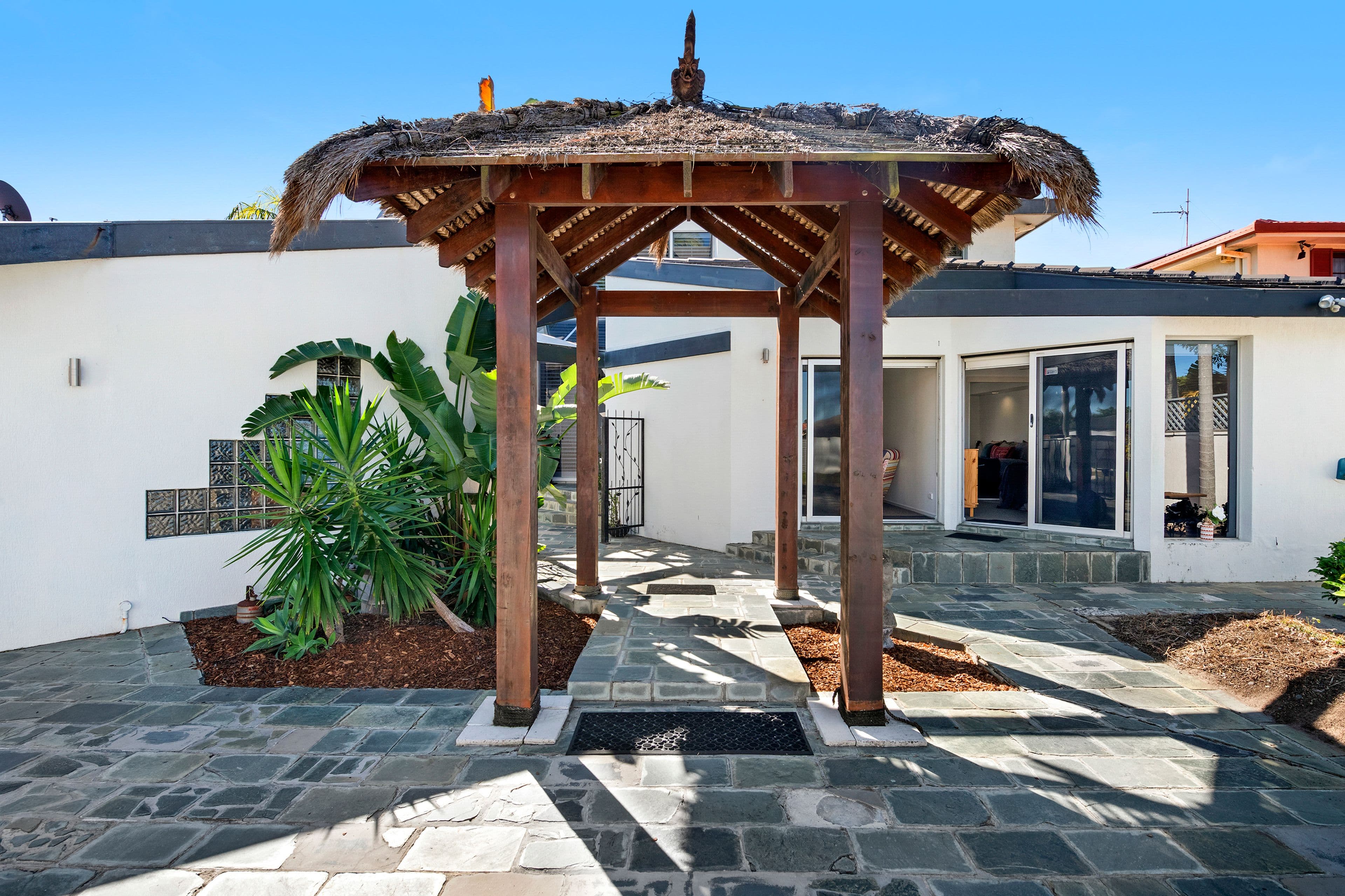 68 Waitomo Street, Broadbeach Waters QLD 4218, Broadbeach Waters - Thumbnail 6