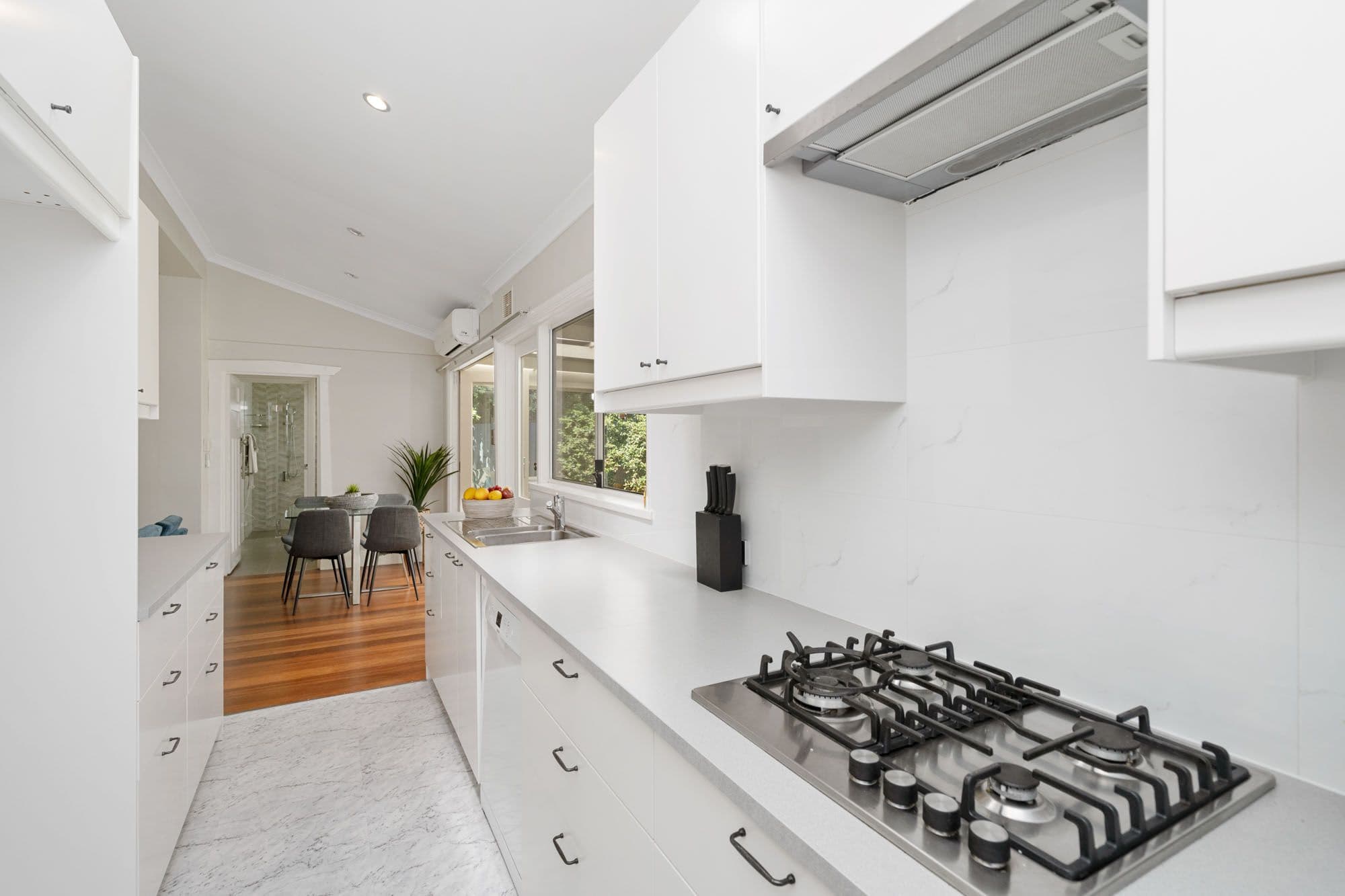 31 Waroonga Road, Nedlands WA 6009, Nedlands - Thumbnail 8