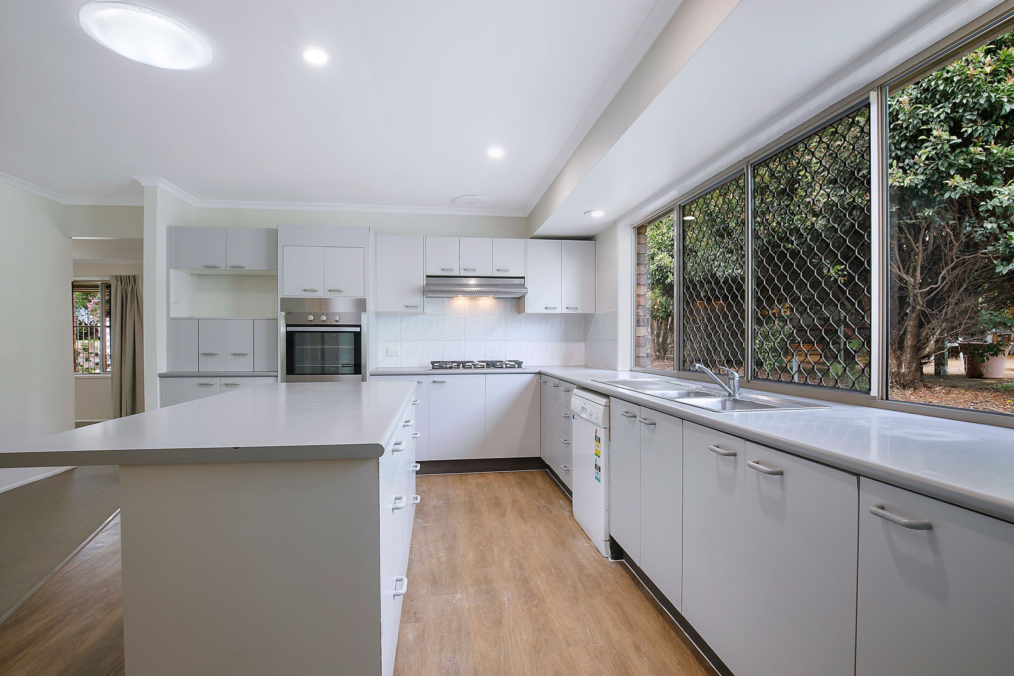 6 Pengana Court, Alexandra Hills QLD 4161, Alexandra Hills - Thumbnail 3